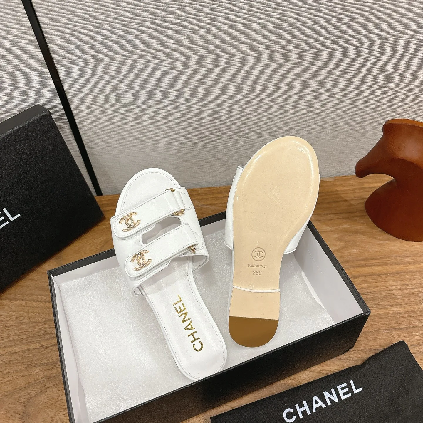 Сандалии Женские Chanel 10644591