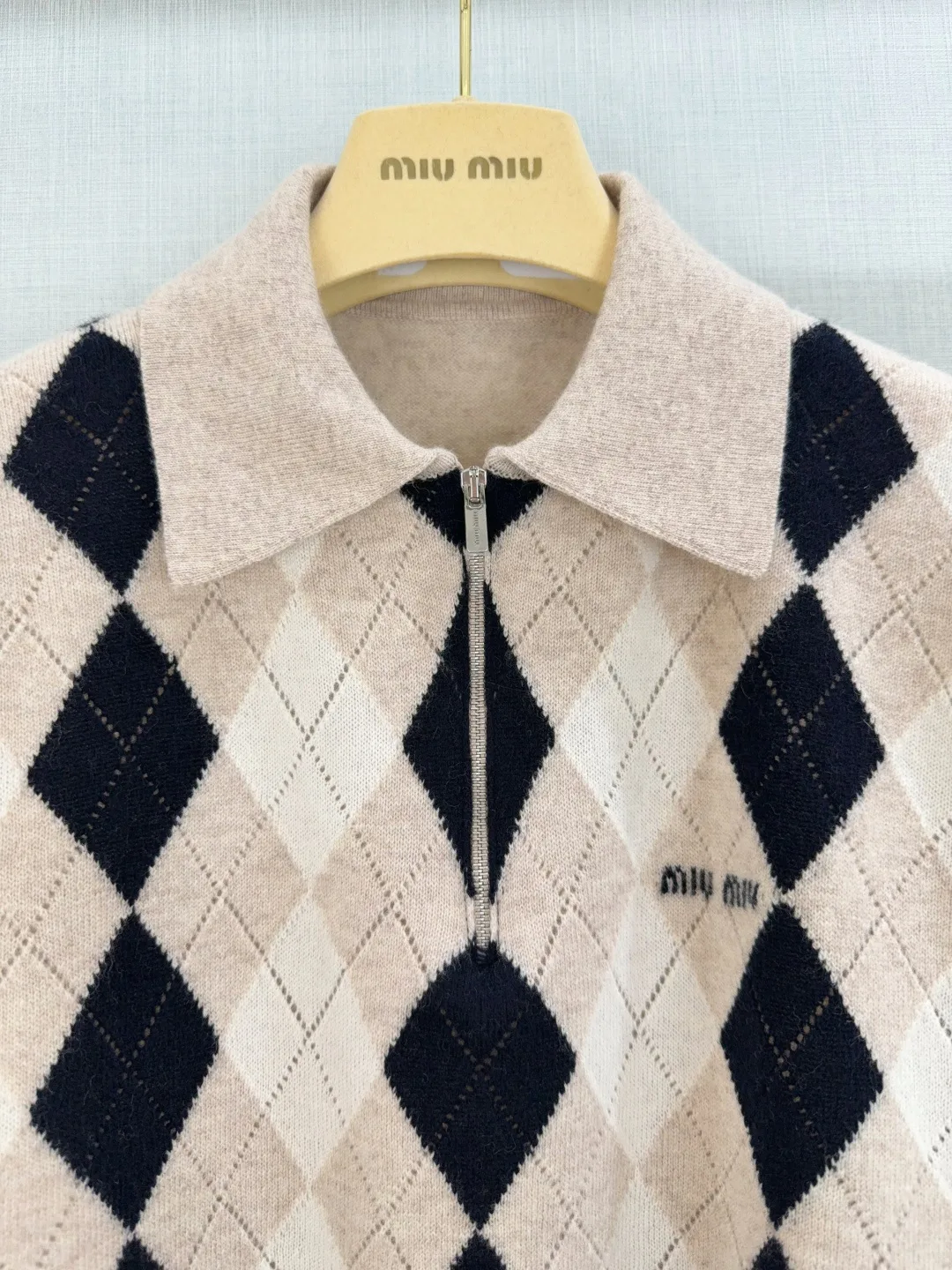 Джемперы И Свитеры Женские Miu Miu 17794819