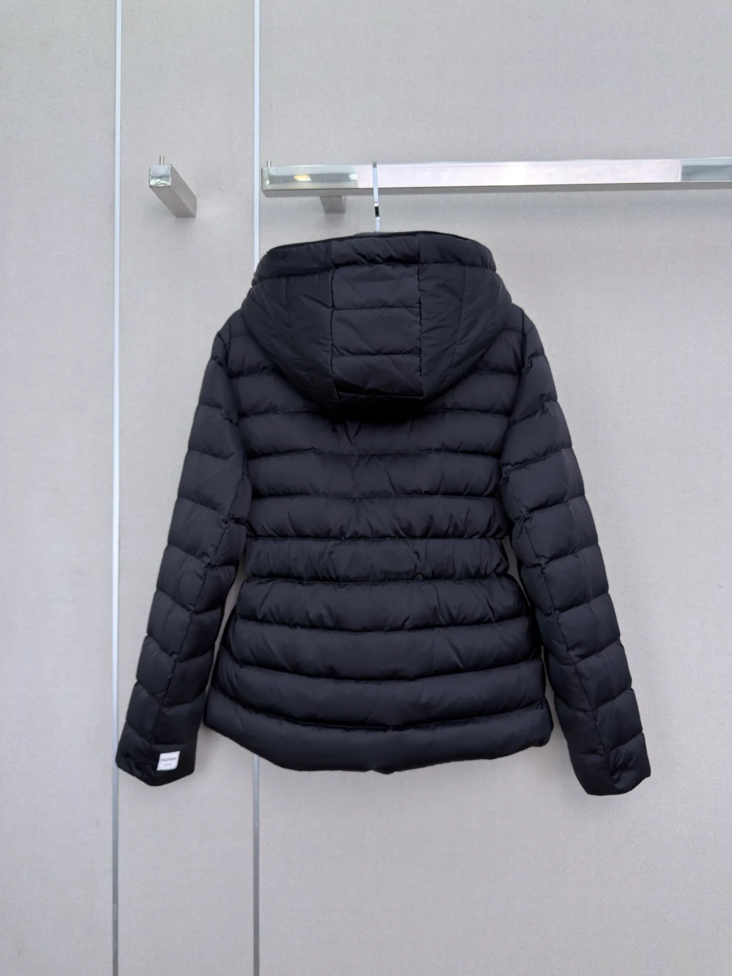 Куртки И Пуховики Женские Max Mara 18043046