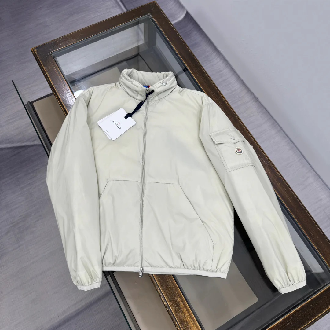 Куртки И Пуховики Женские Moncler 18001961