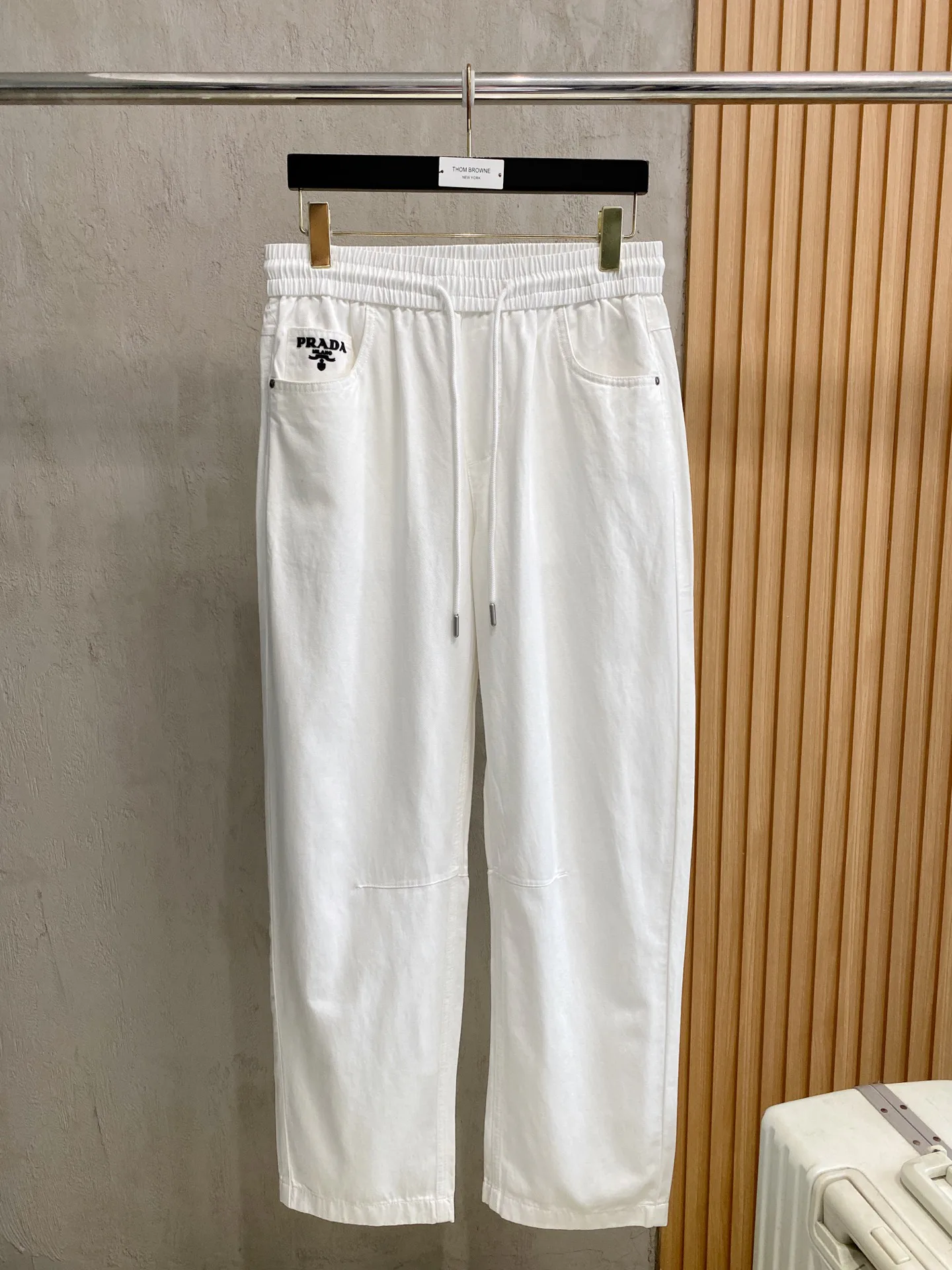 Брюки Мужские Prada 14607111