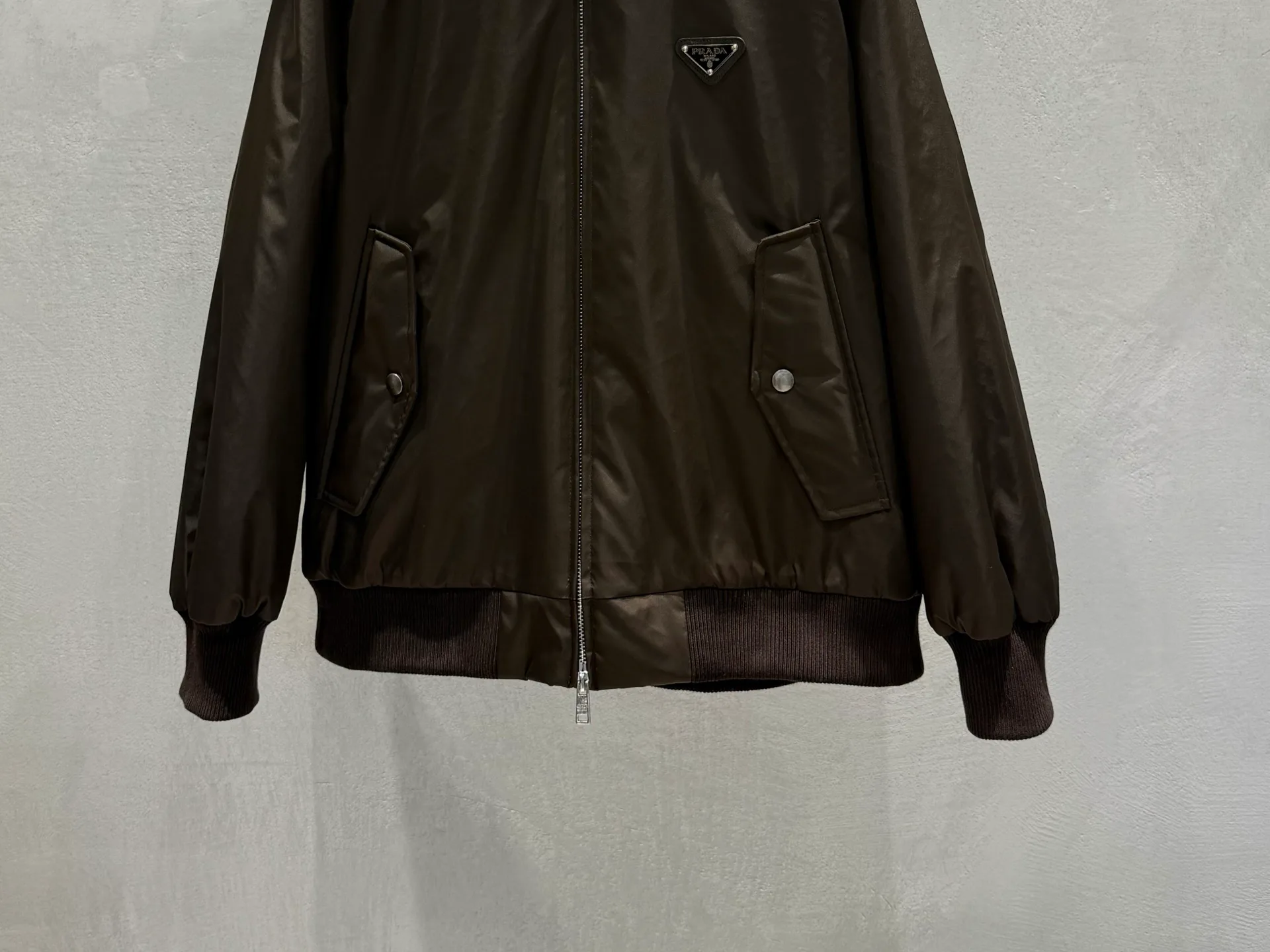 Куртки И Пуховики Женские Prada 19059999