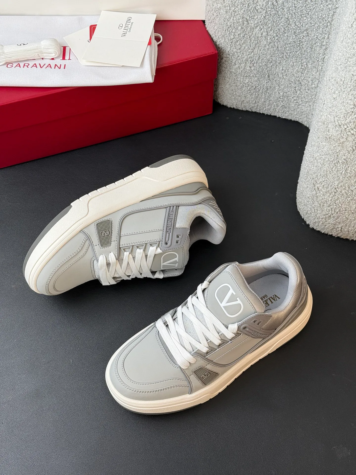 Кроссовки Женские Valentino 5760016