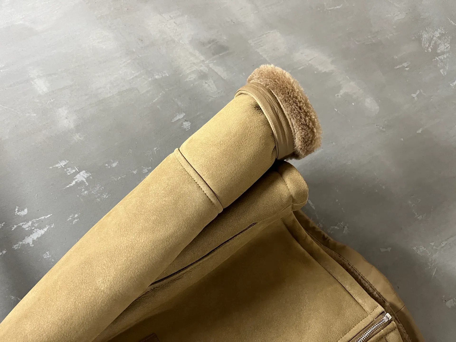 Куртки И Пуховики Женские Loewe 202418