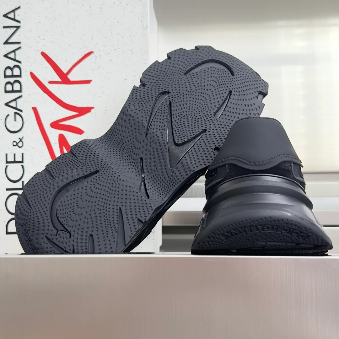 Кроссовки Женские Dolce & Gabbana 18158642