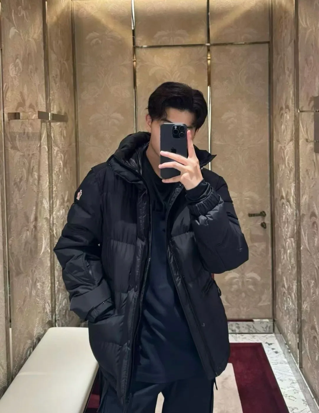 Куртки И Пуховики Мужские Moncler 4963728