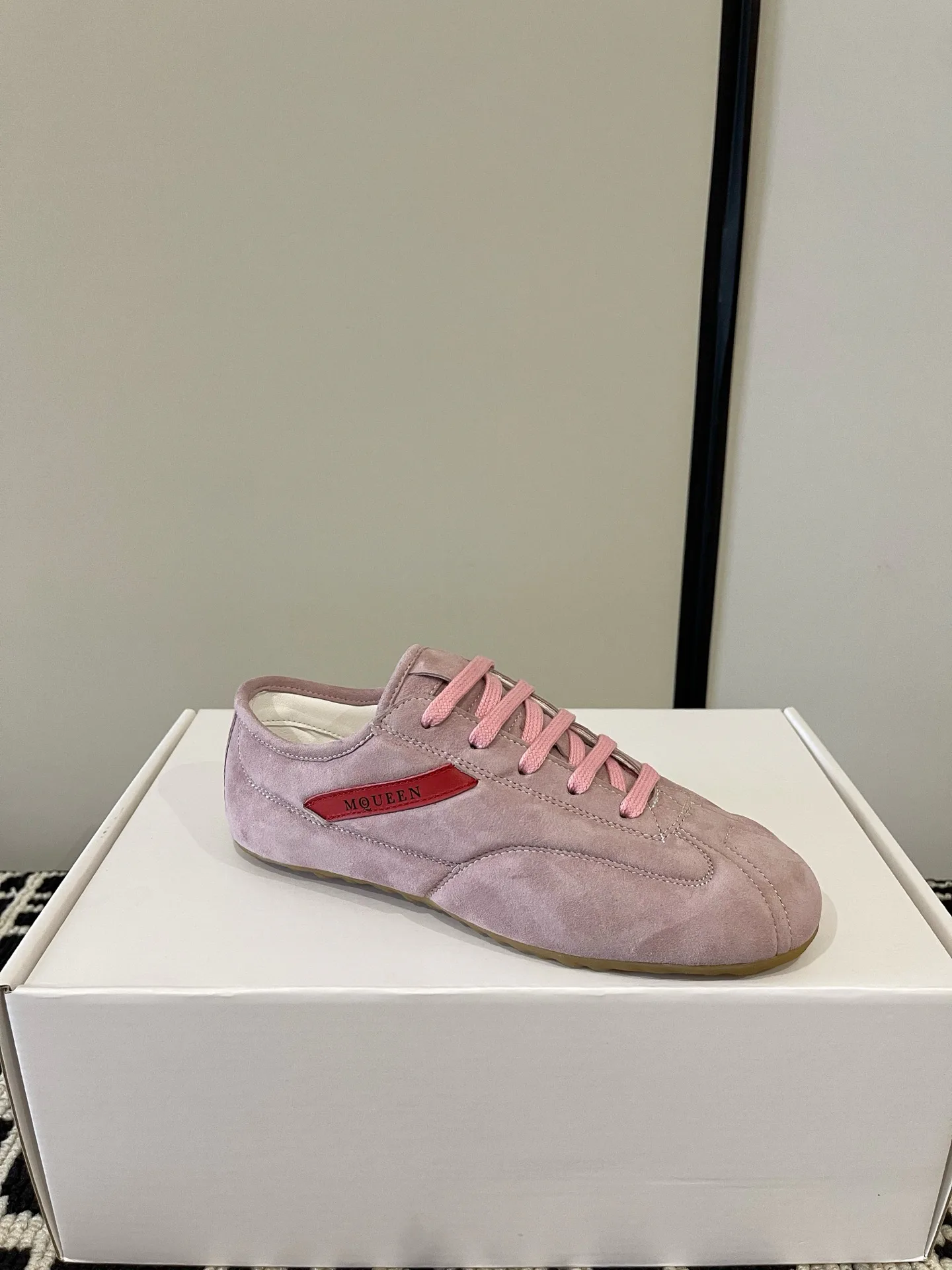 Кроссовки Женские Alexander Mcqueen 18386243