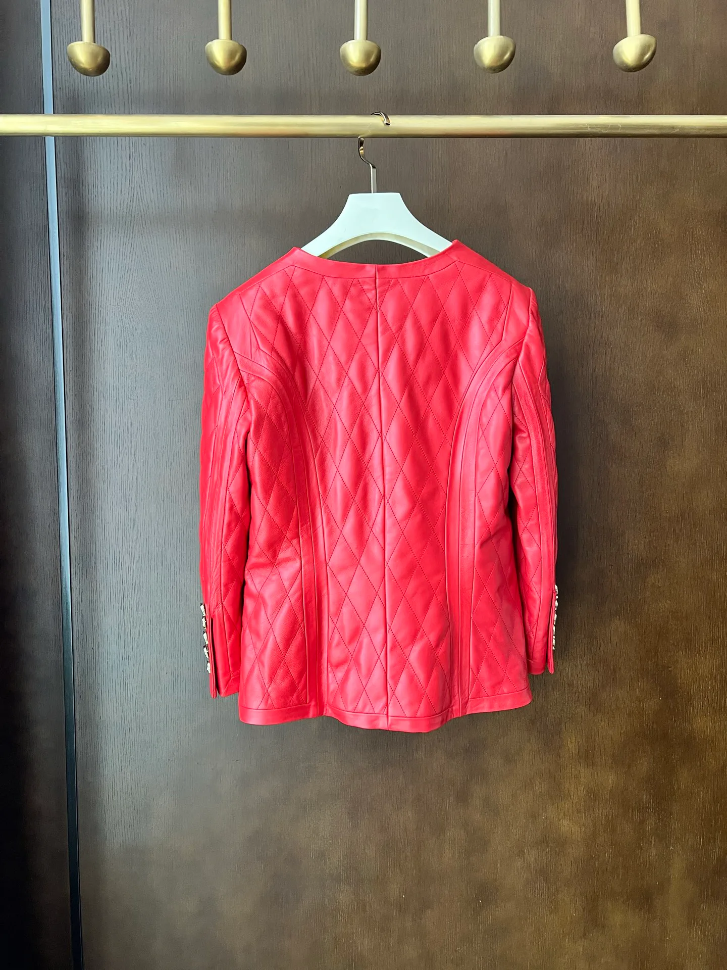 Кожаные Куртки И Дублёнки Женские Celine 9101660