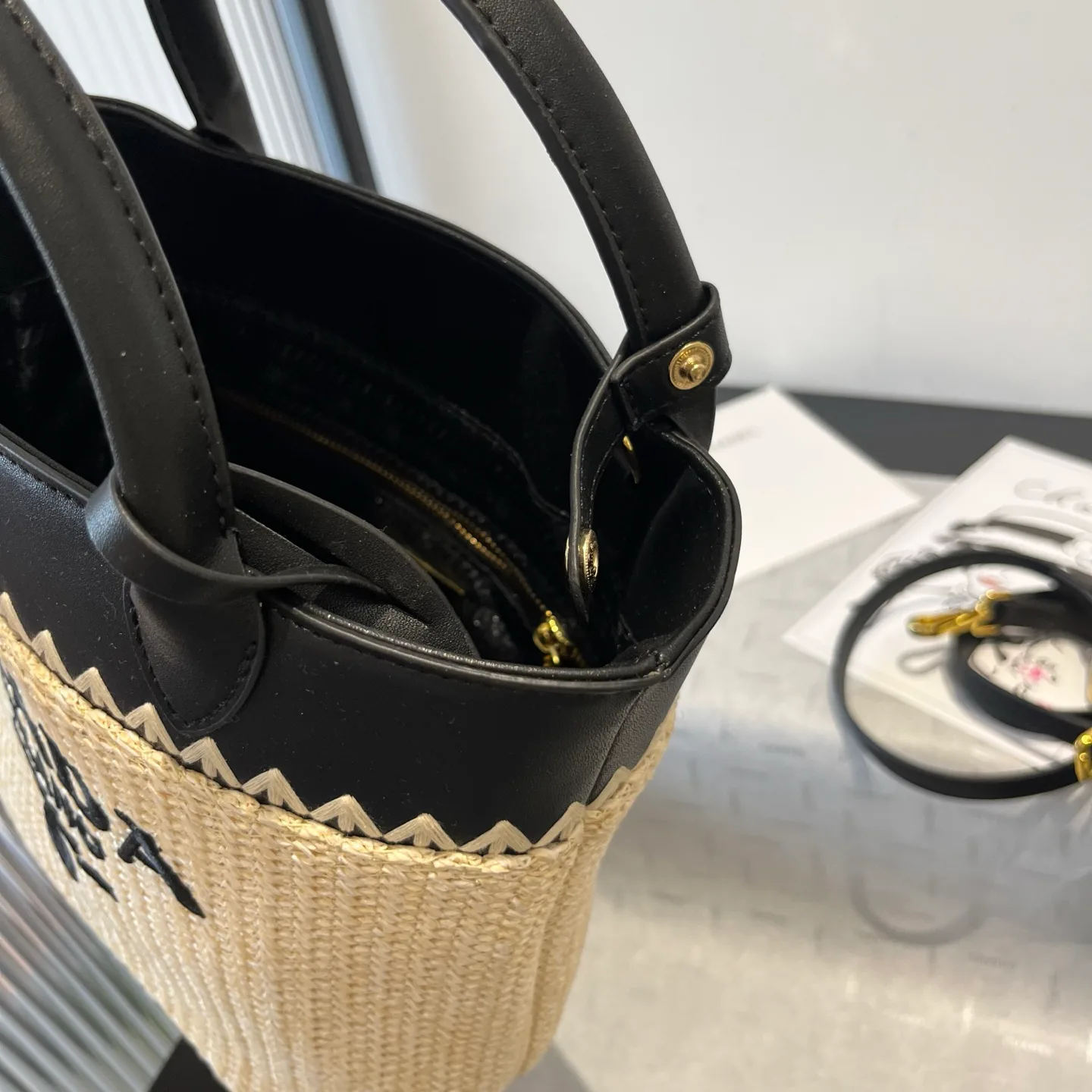 Сумки На Ремне Женские Prada 16330