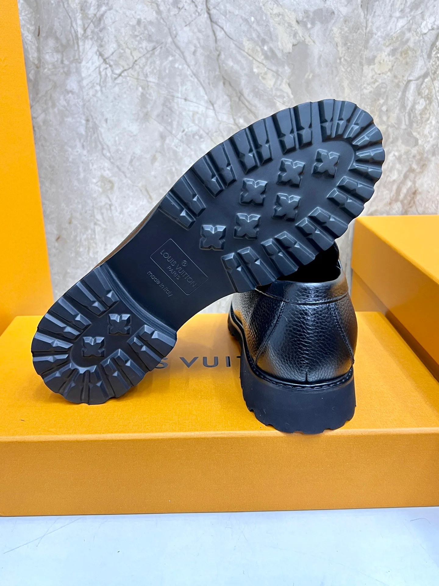 Лоферы И Туфли Мужские Louis Vuitton 663052