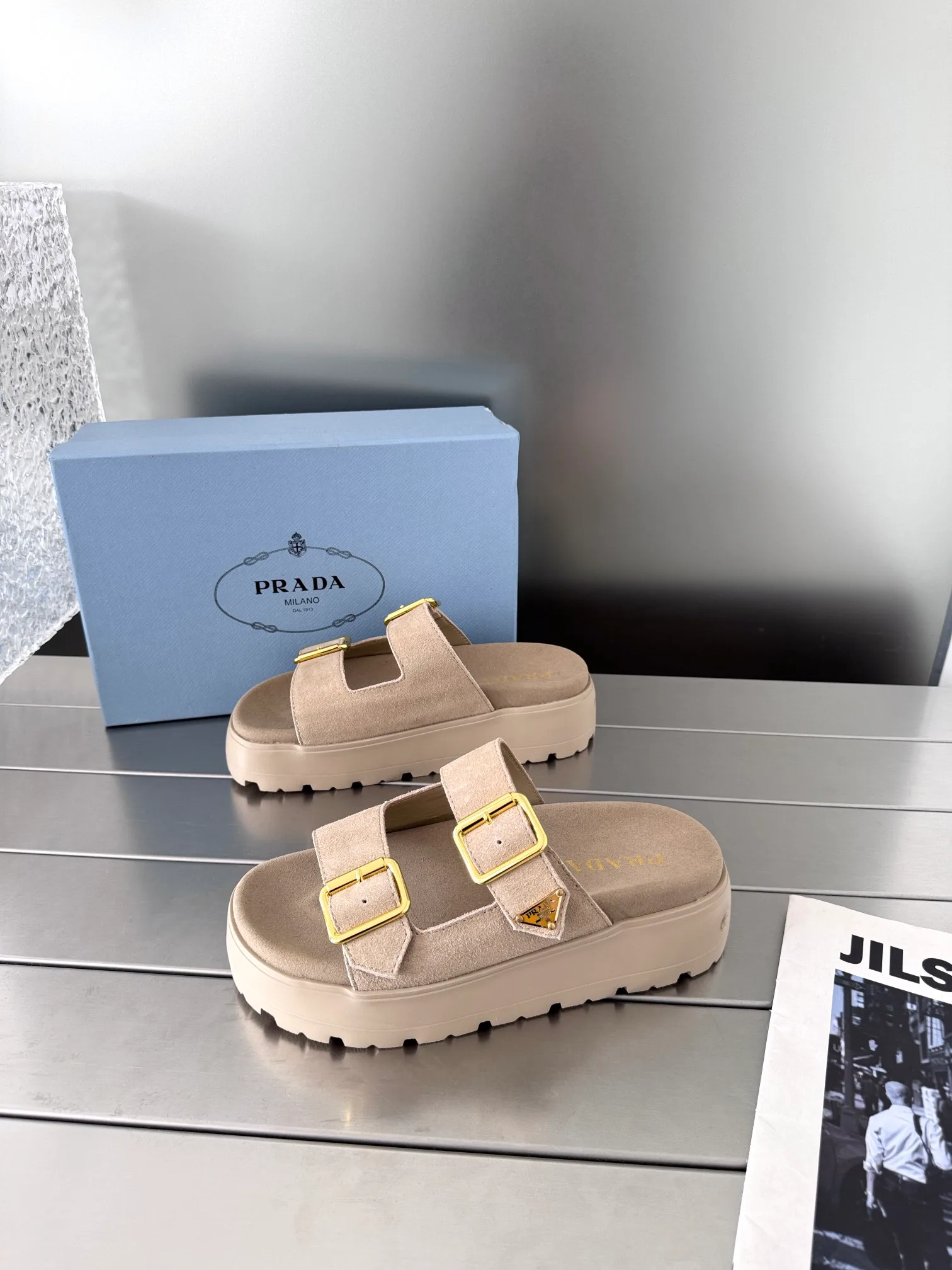 Босоножки Женские Prada 12245188