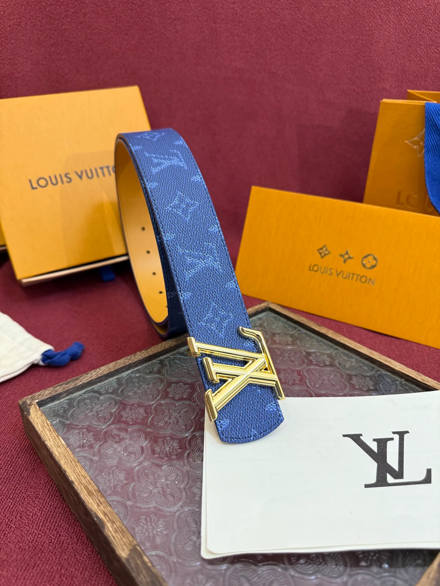 Ремни Louis Vuitton 420679