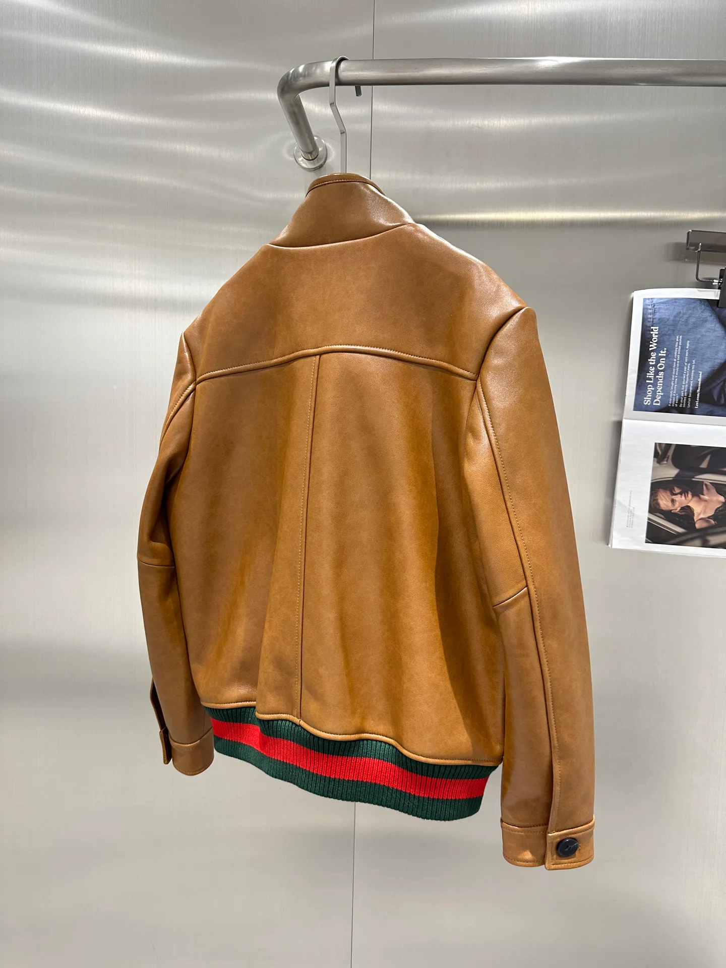 Кожаные Куртки И Дублёнки Мужские Gucci 11181064