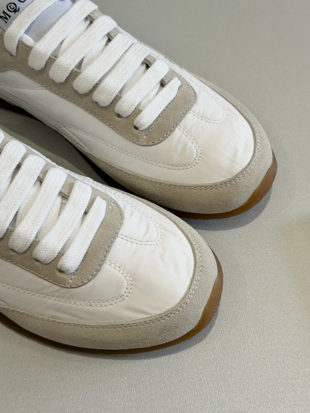 Кроссовки Женские Alexander Mcqueen 1854330