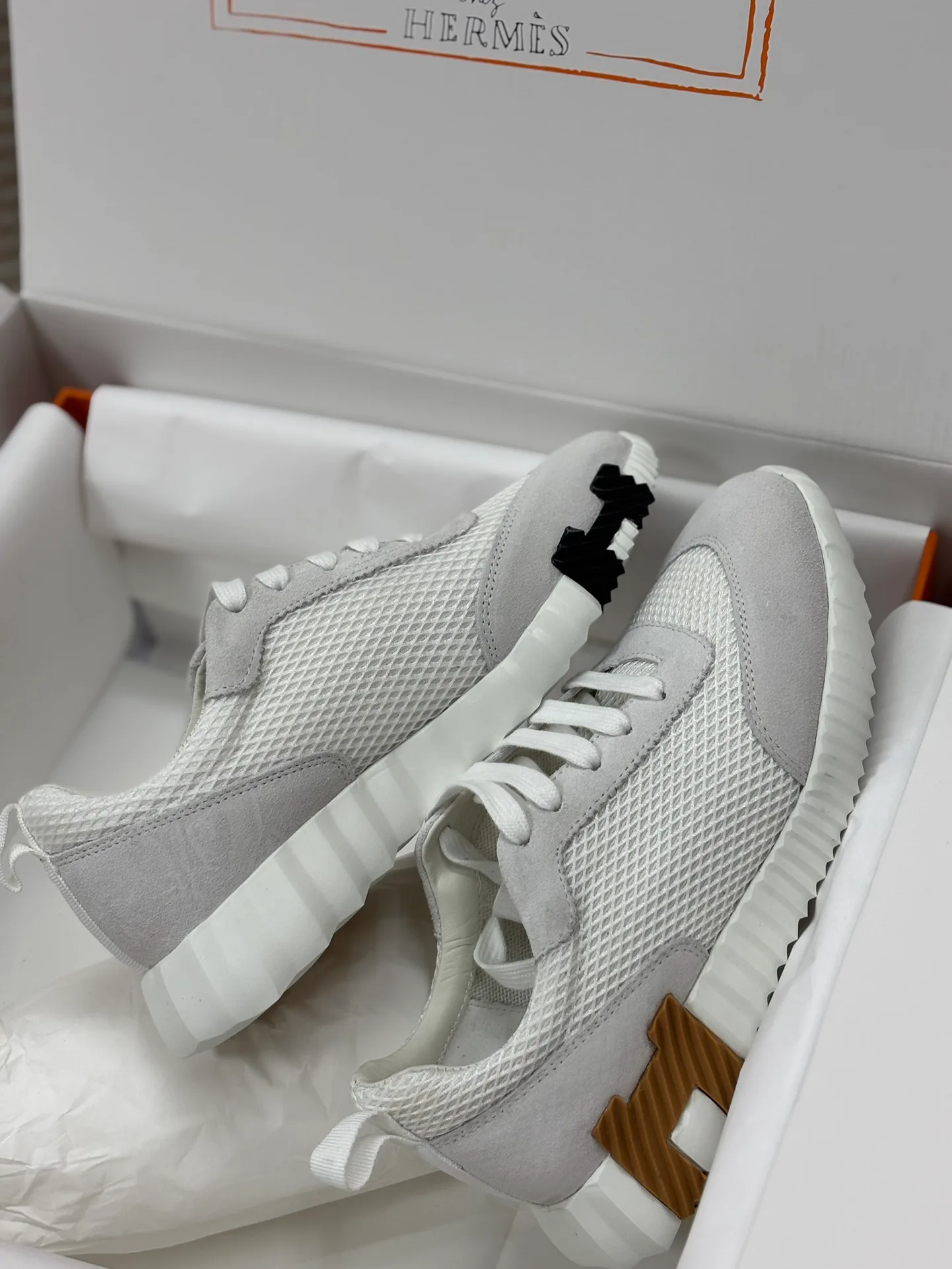 Кроссовки Женские Hermes 32553