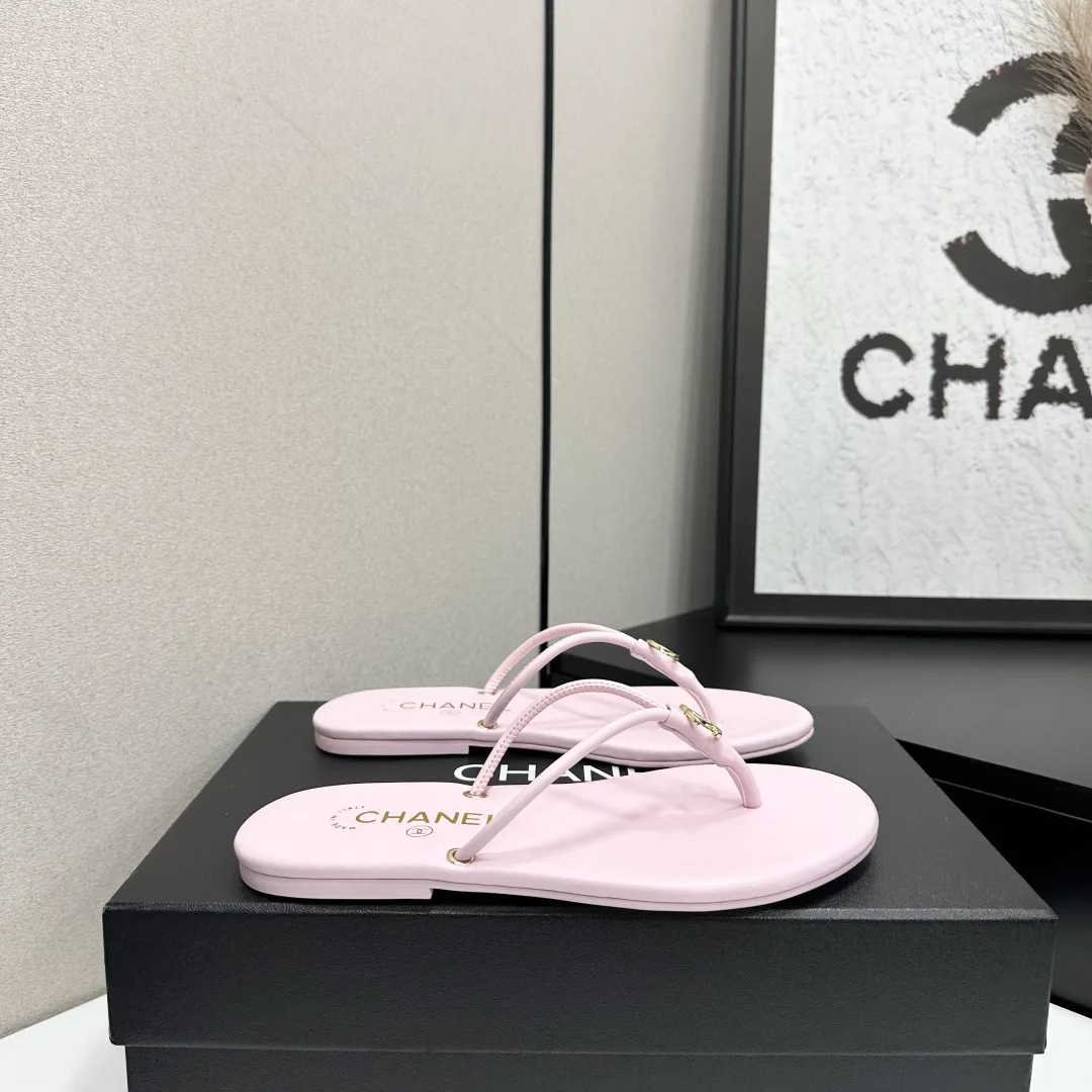 Шлепанцы Женские Chanel 11621173