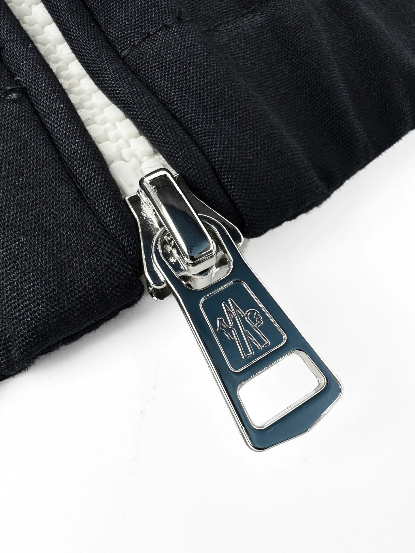 Куртки И Пуховики Женские Moncler 18487142
