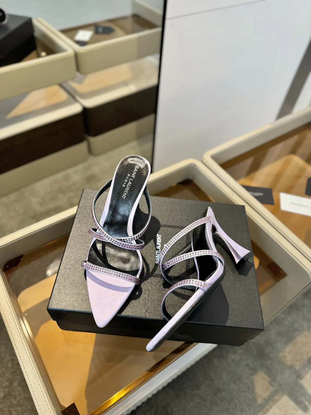 Босоножки Женские Saint Laurent 22063