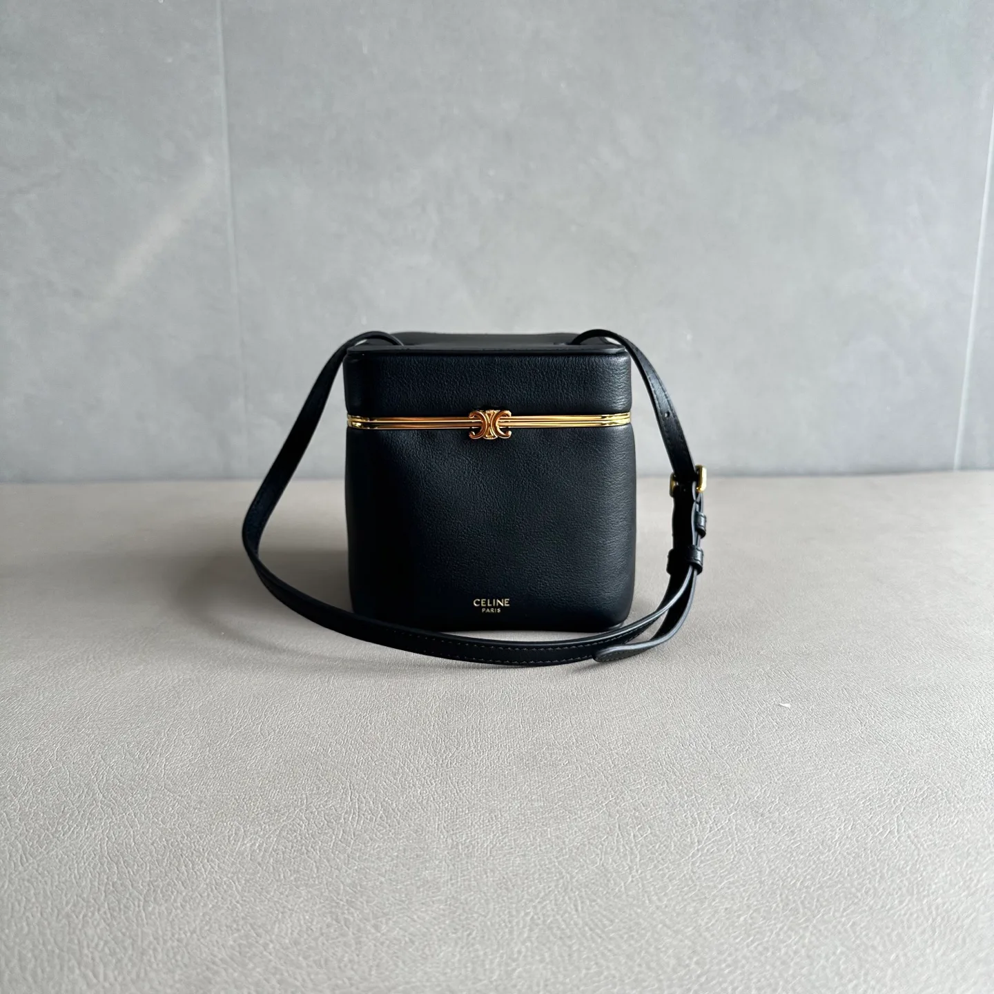 Классические Сумки Женские Celine 13389874