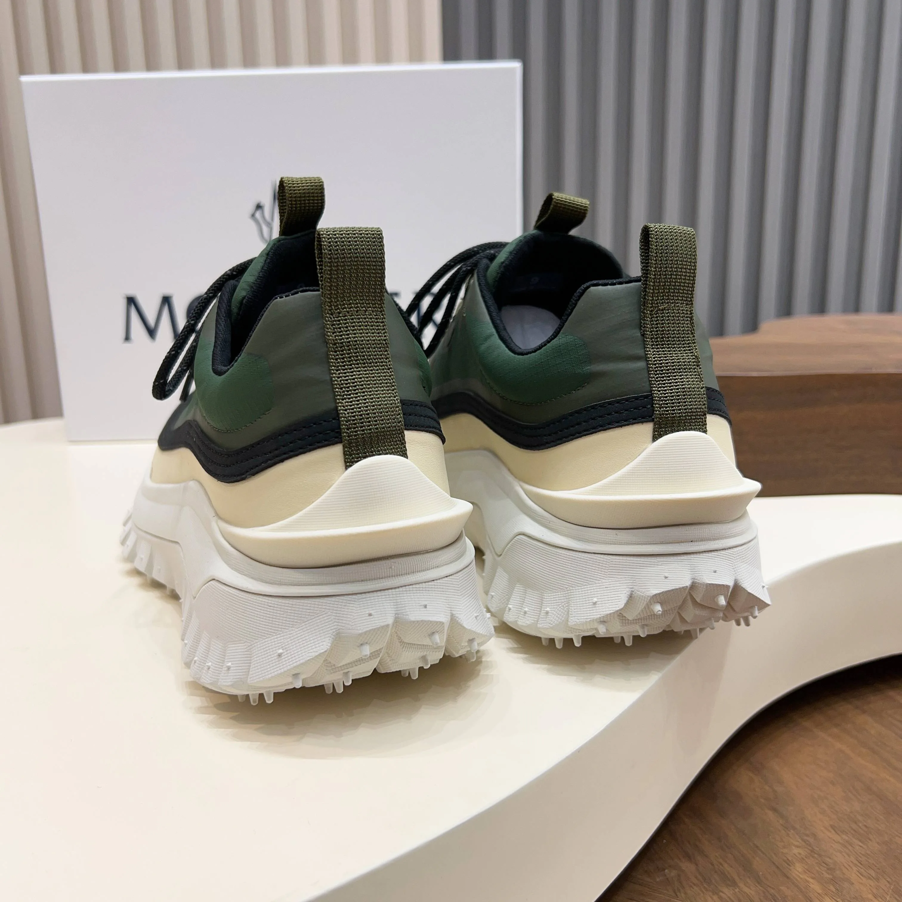 Кроссовки Мужские Moncler 11533206