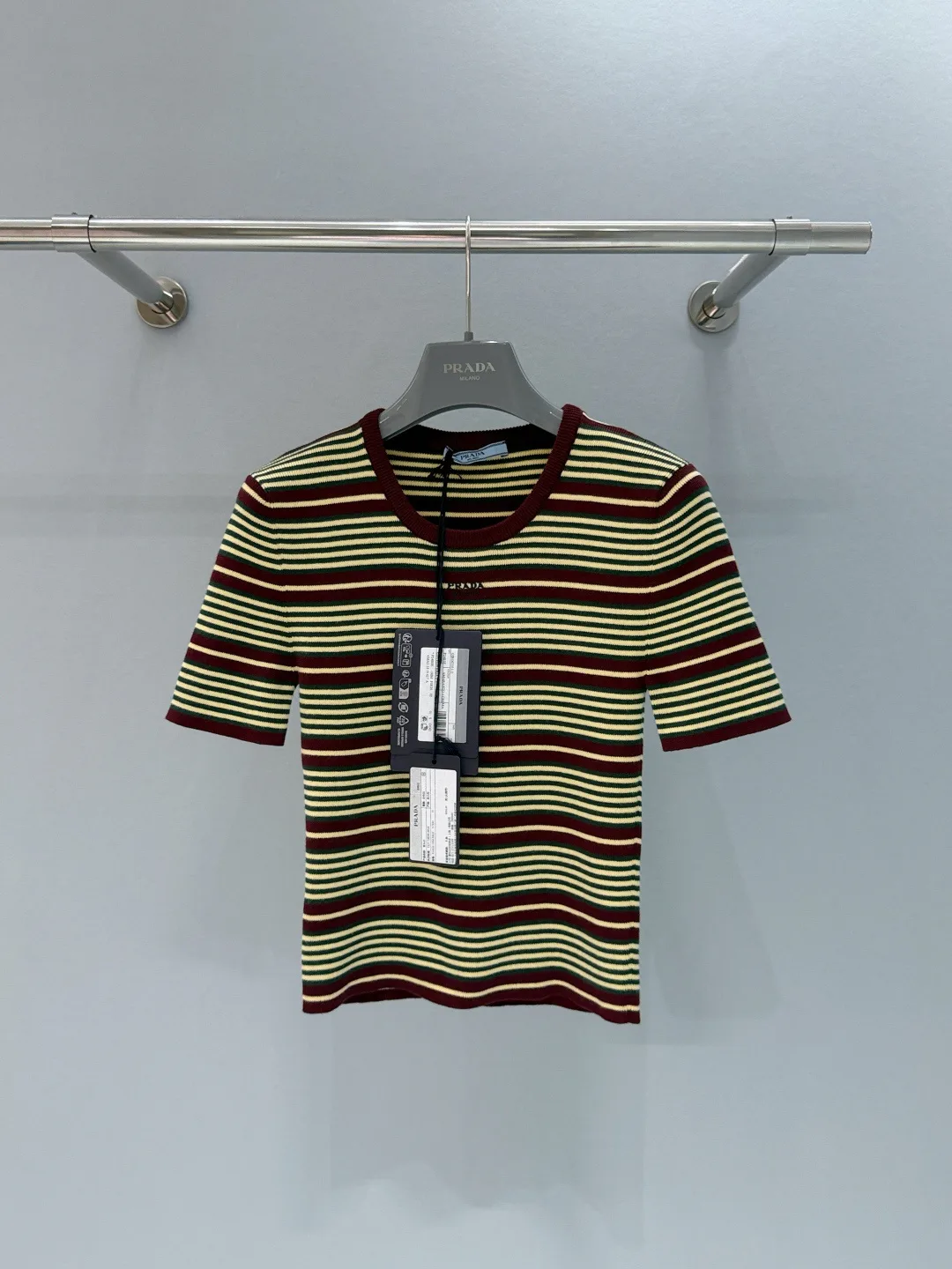 Футболки Женские Prada 9008938