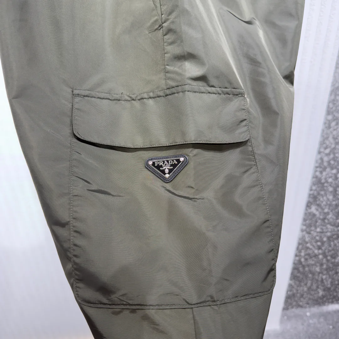 Шорты Мужские Prada 13139498