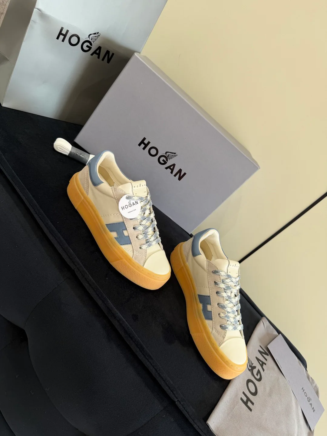 Кроссовки Женские Hogan 4406159
