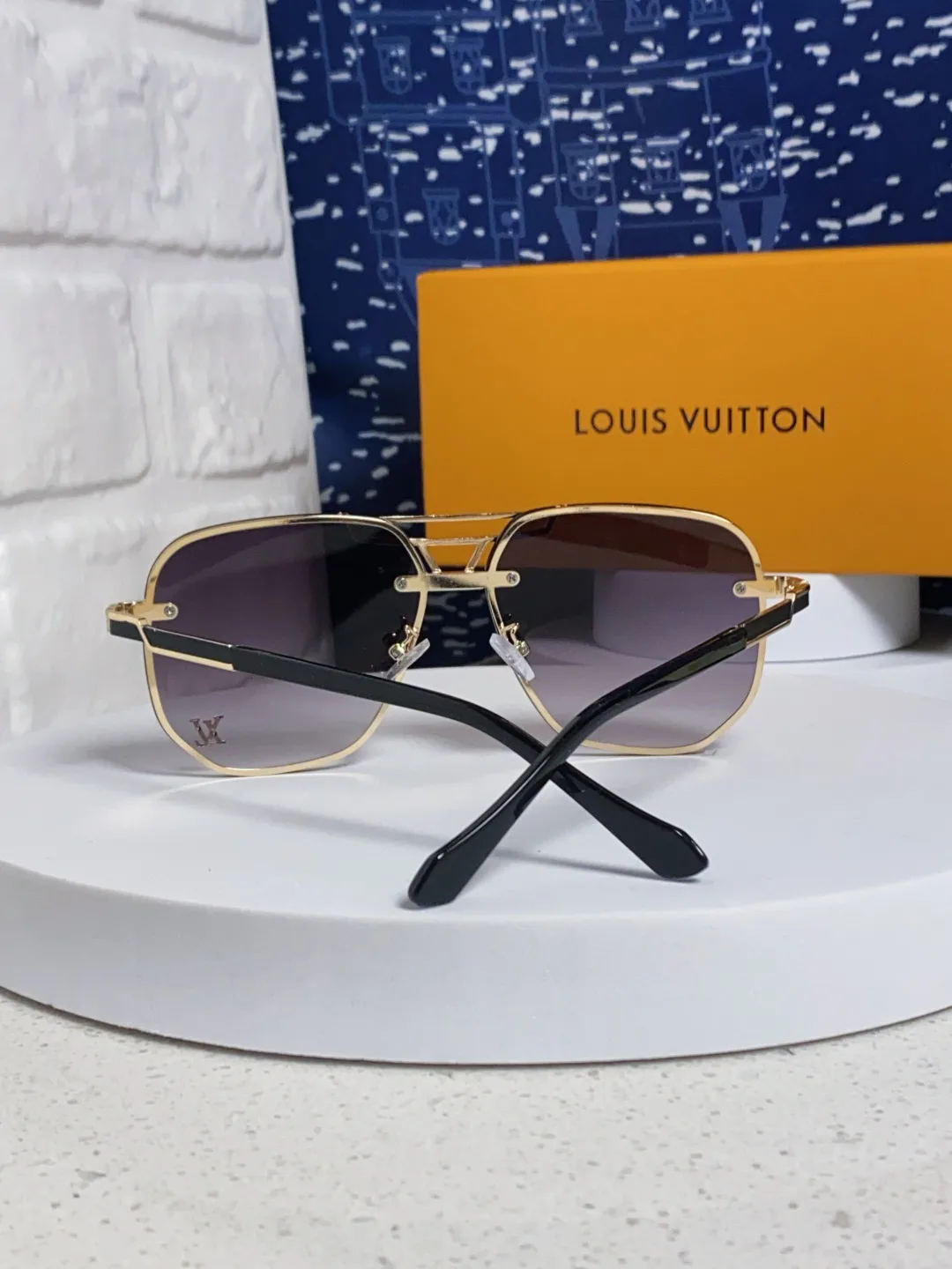 Очки Louis Vuitton 13135674
