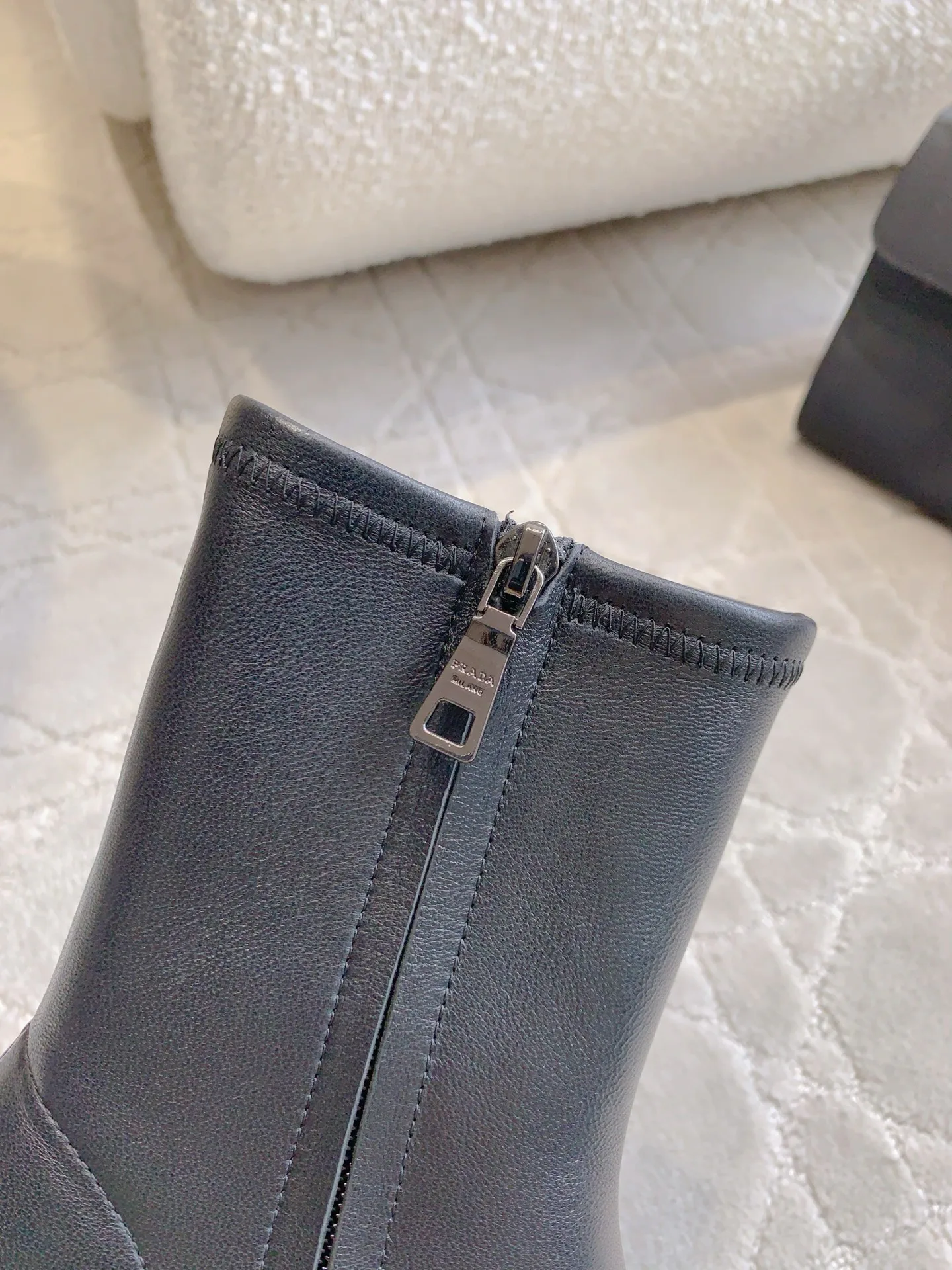 Ботинки Женские Prada 18170842