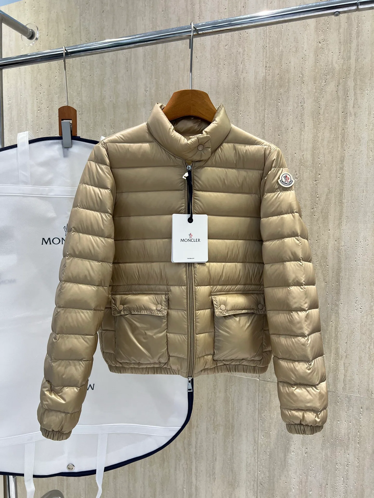 Куртки И Пуховики Женские Moncler 18212691