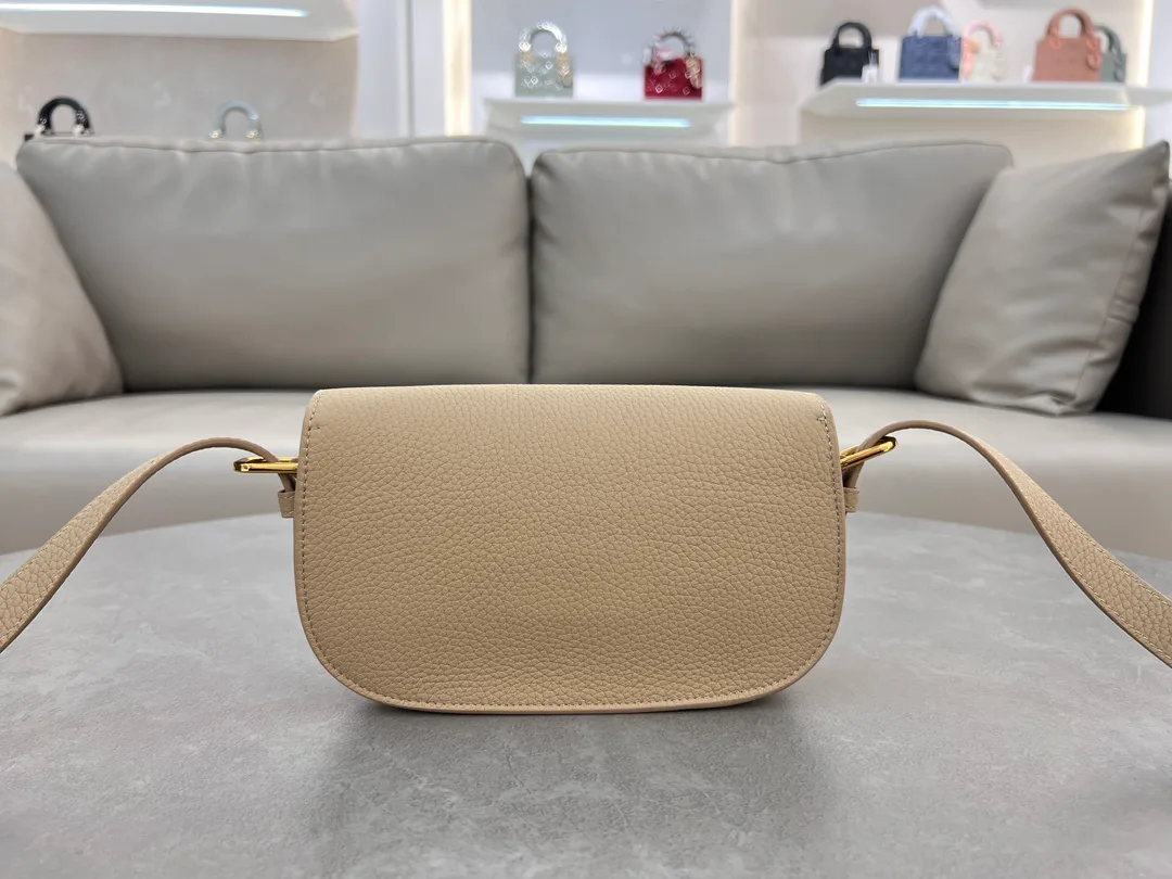 Сумки На Ремне Женские Christian Dior 293091