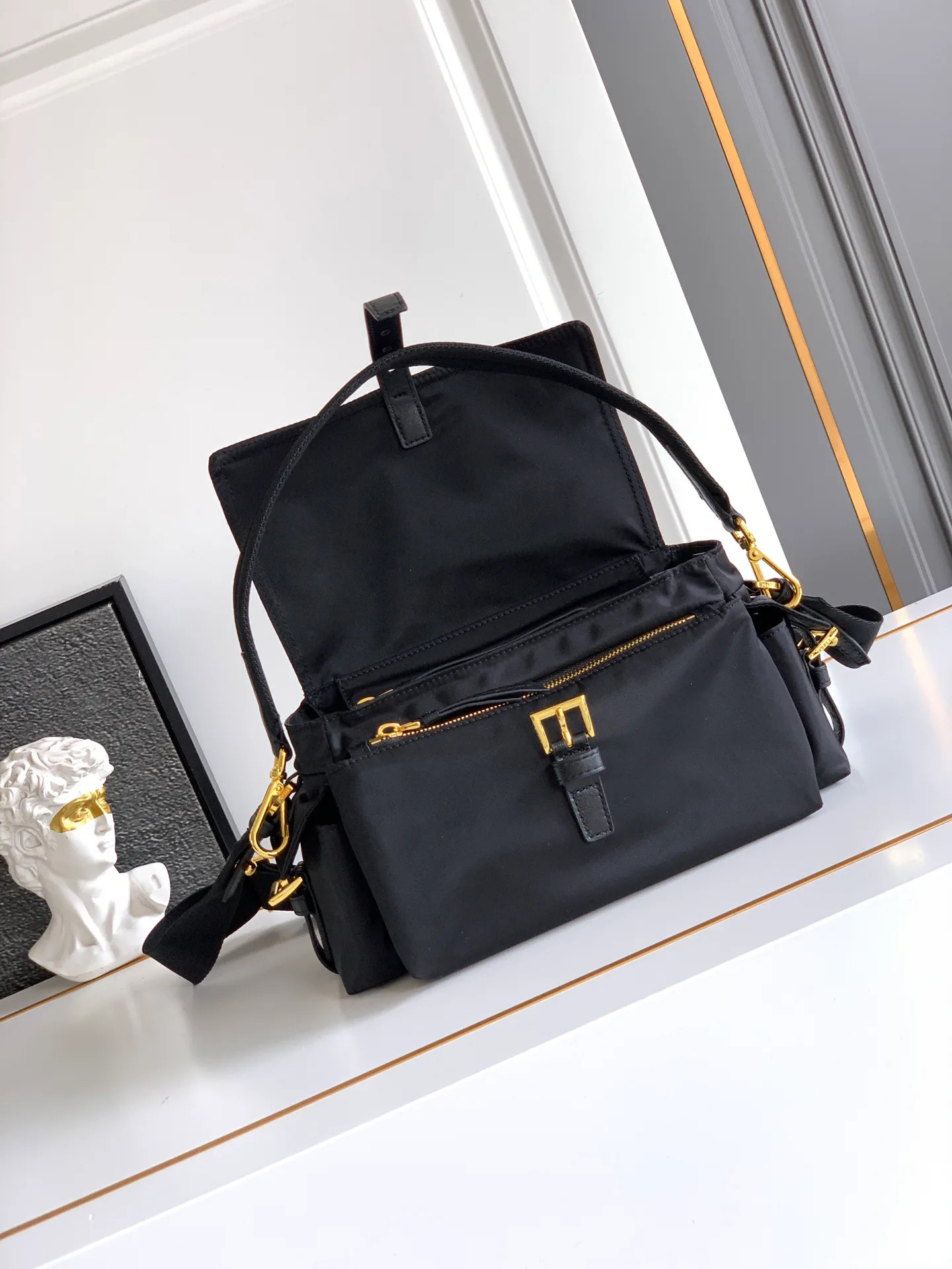 Сумки На Ремне Женские Prada 13368496
