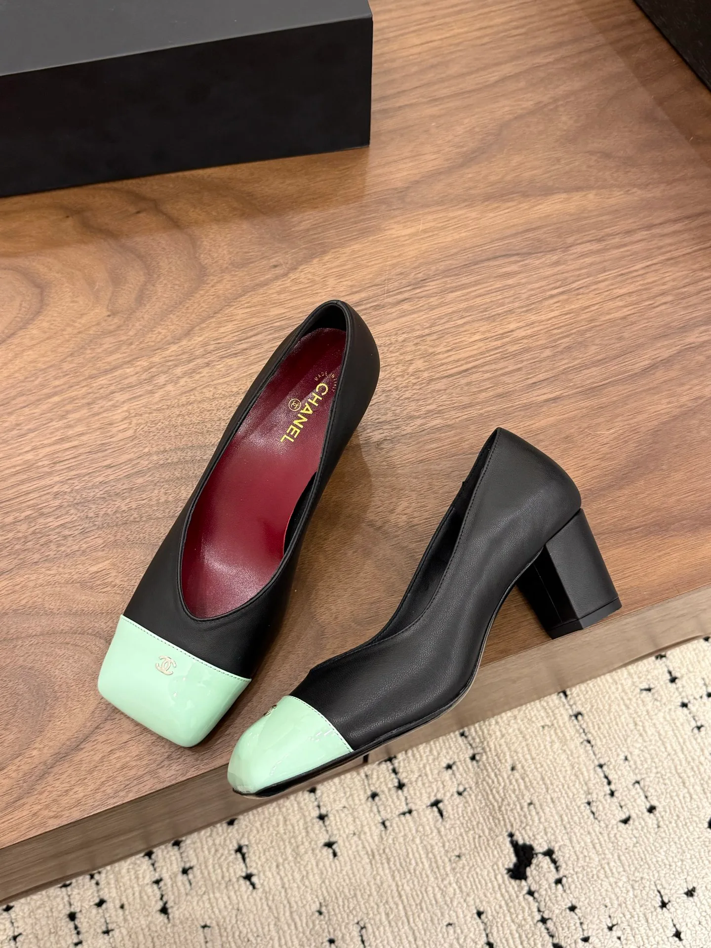 Туфли Женские Chanel 13230770