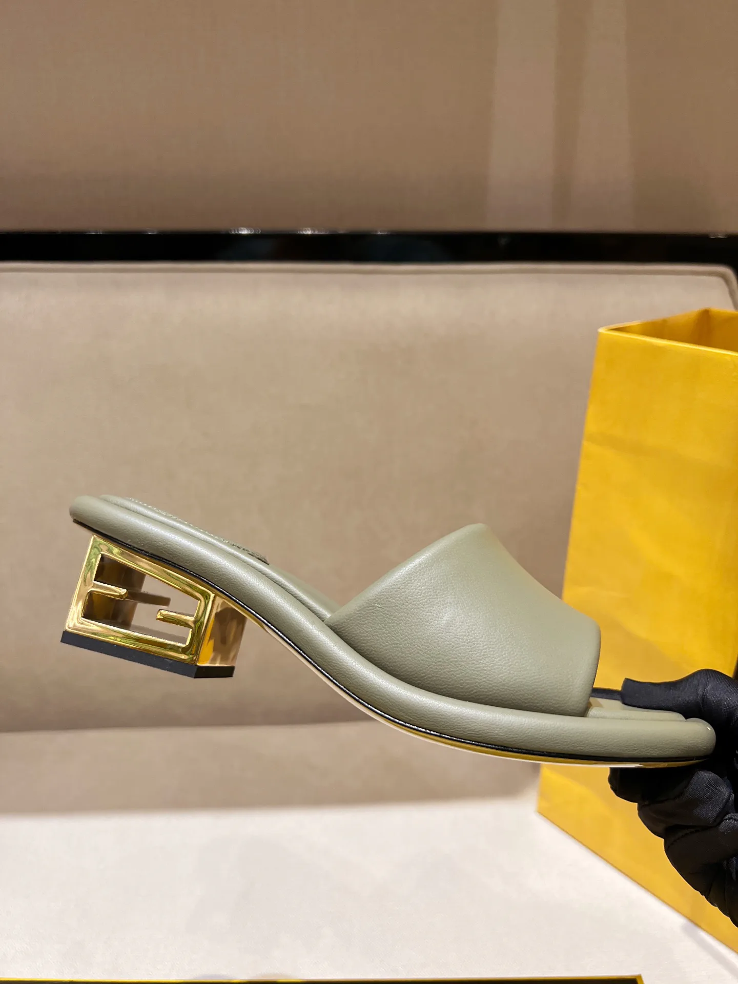 Туфли Женские Fendi 11156793