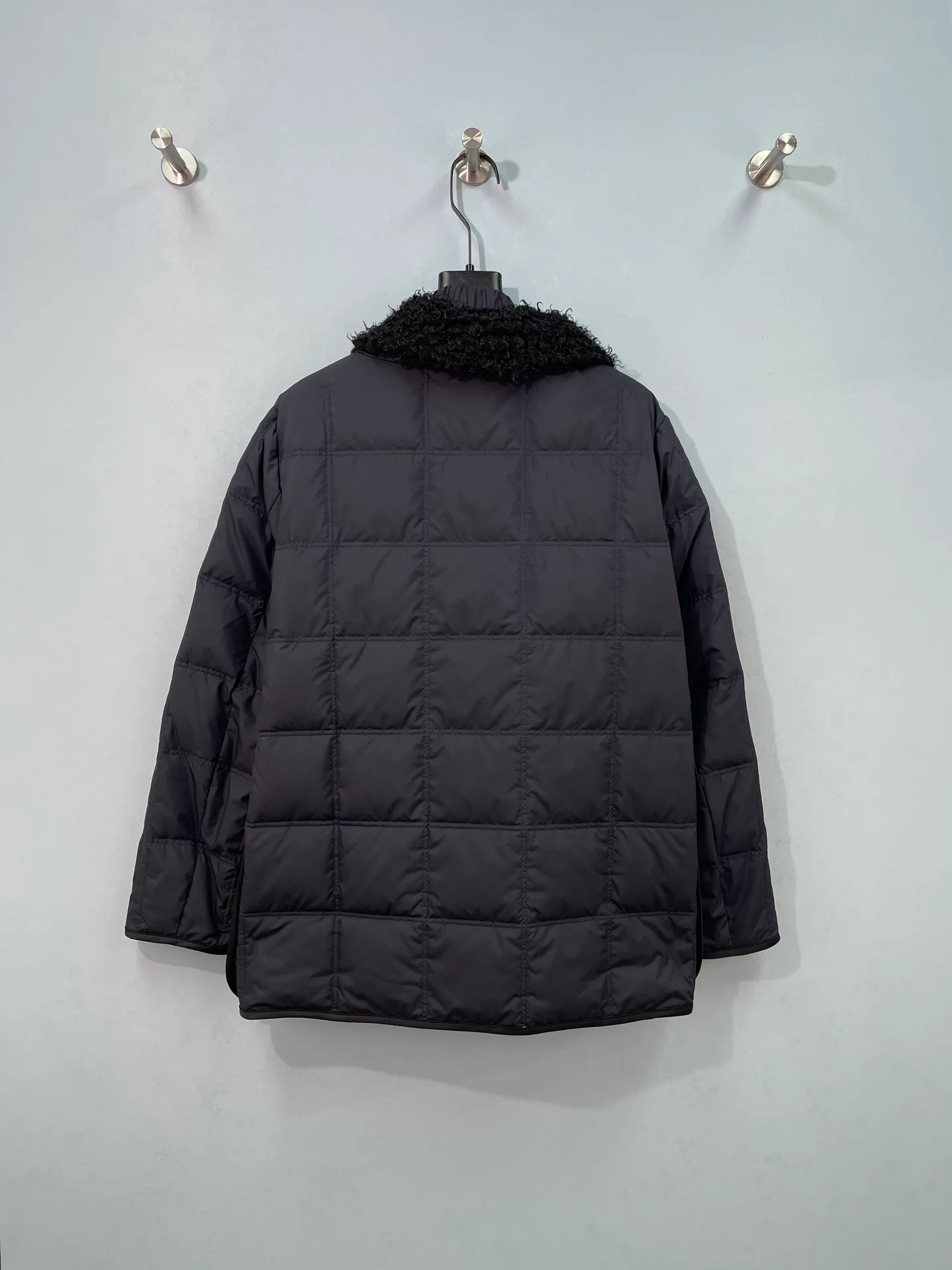 Куртки И Пуховики Женские Moncler 17913398