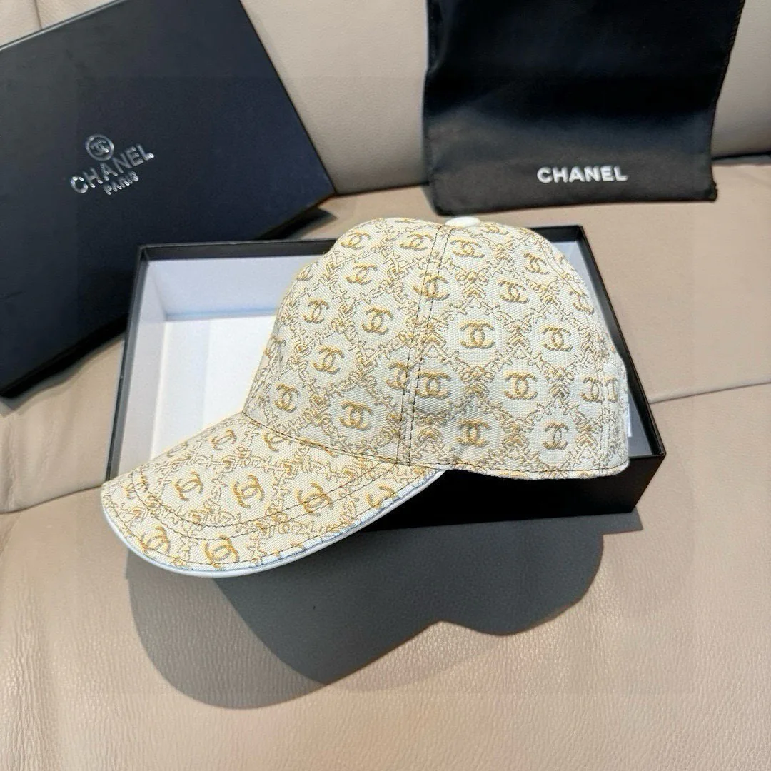 Головные Уборы Chanel 4550006