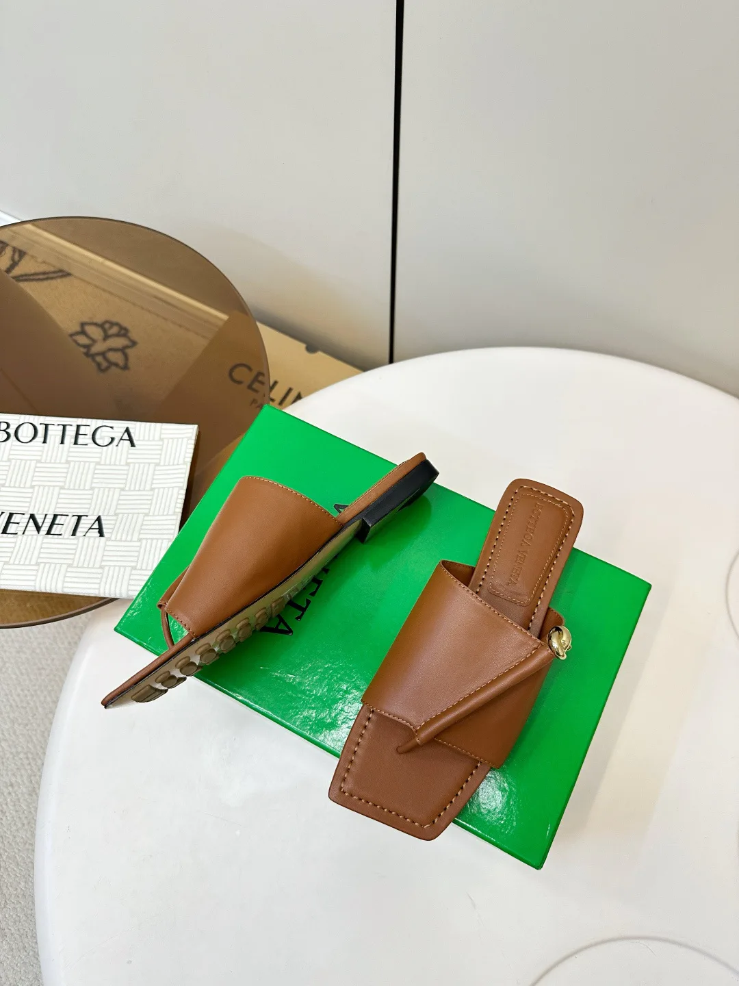 Шлепанцы Женские Bottega Veneta 490696