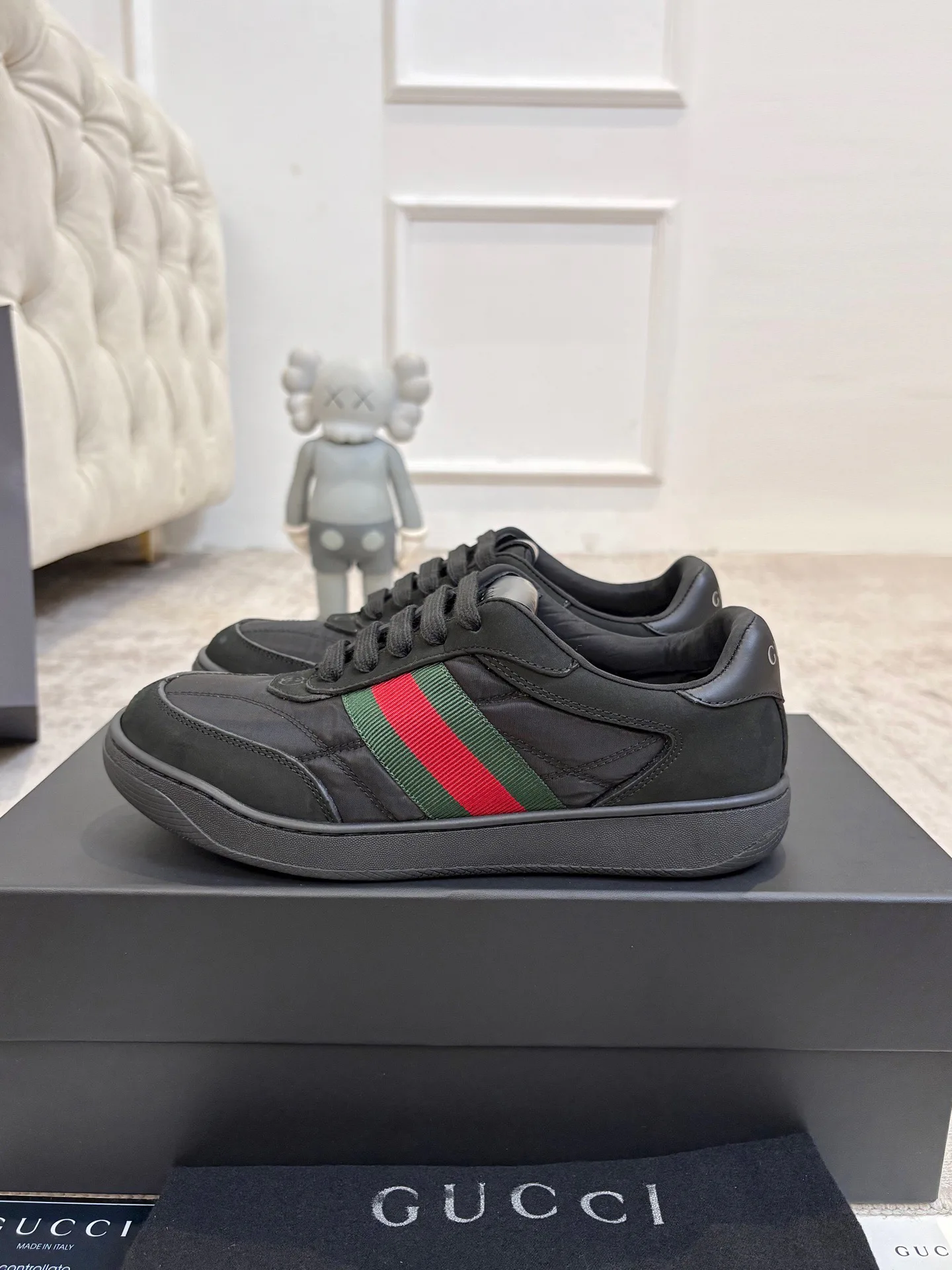 Кроссовки Женские Gucci 17912731