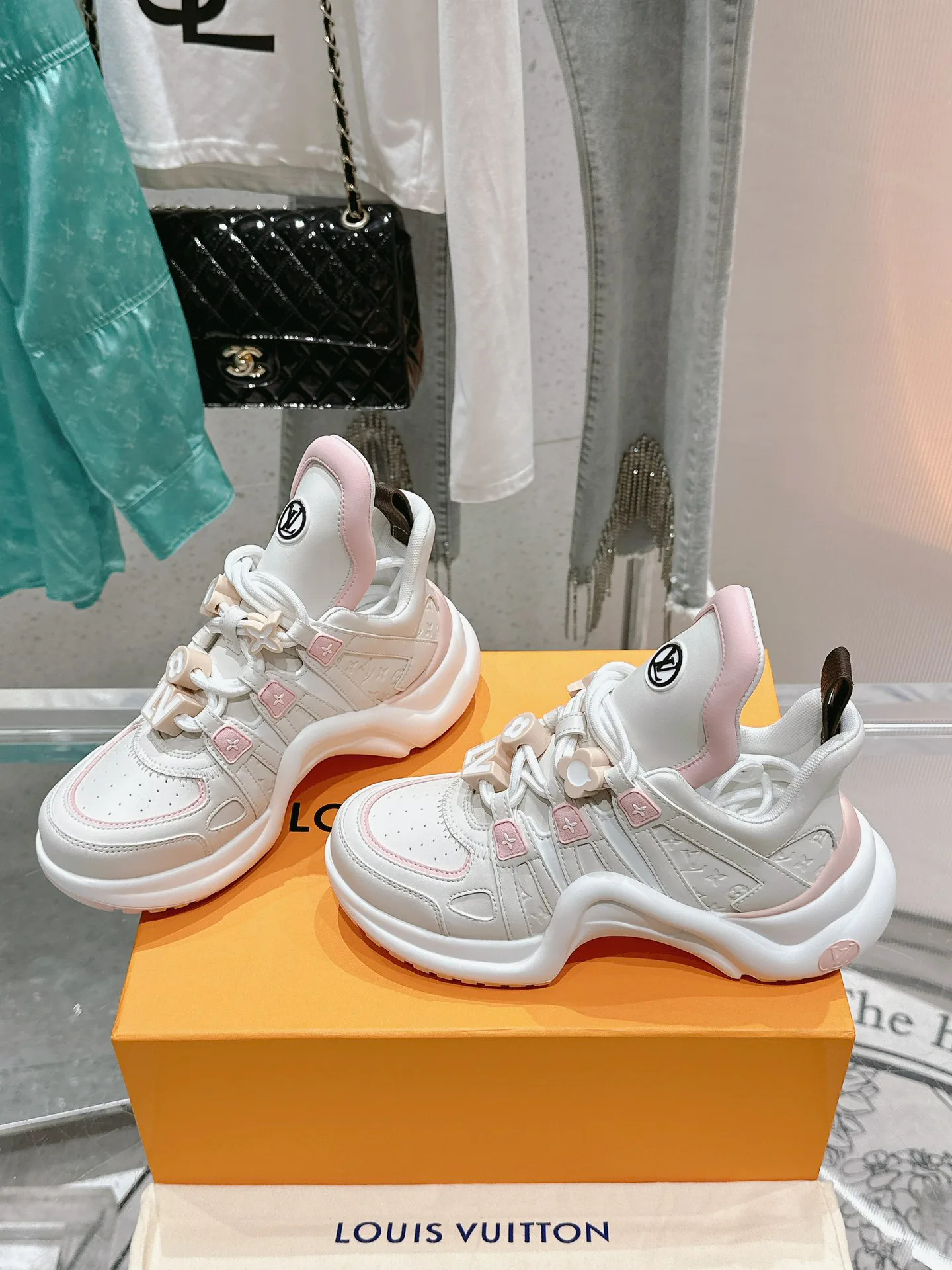 Кроссовки Женские Louis Vuitton 19753