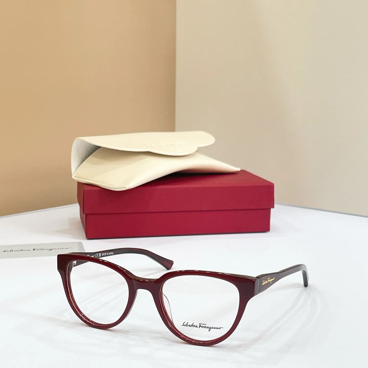 Очки Salvatore Ferragamo 17381299