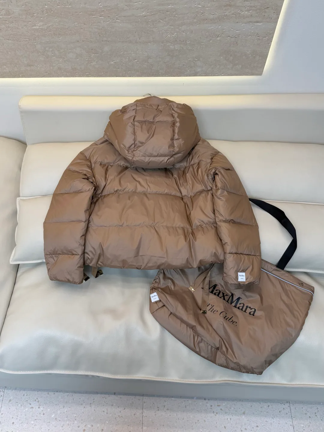 Куртки И Пуховики Женские Max Mara 19408741