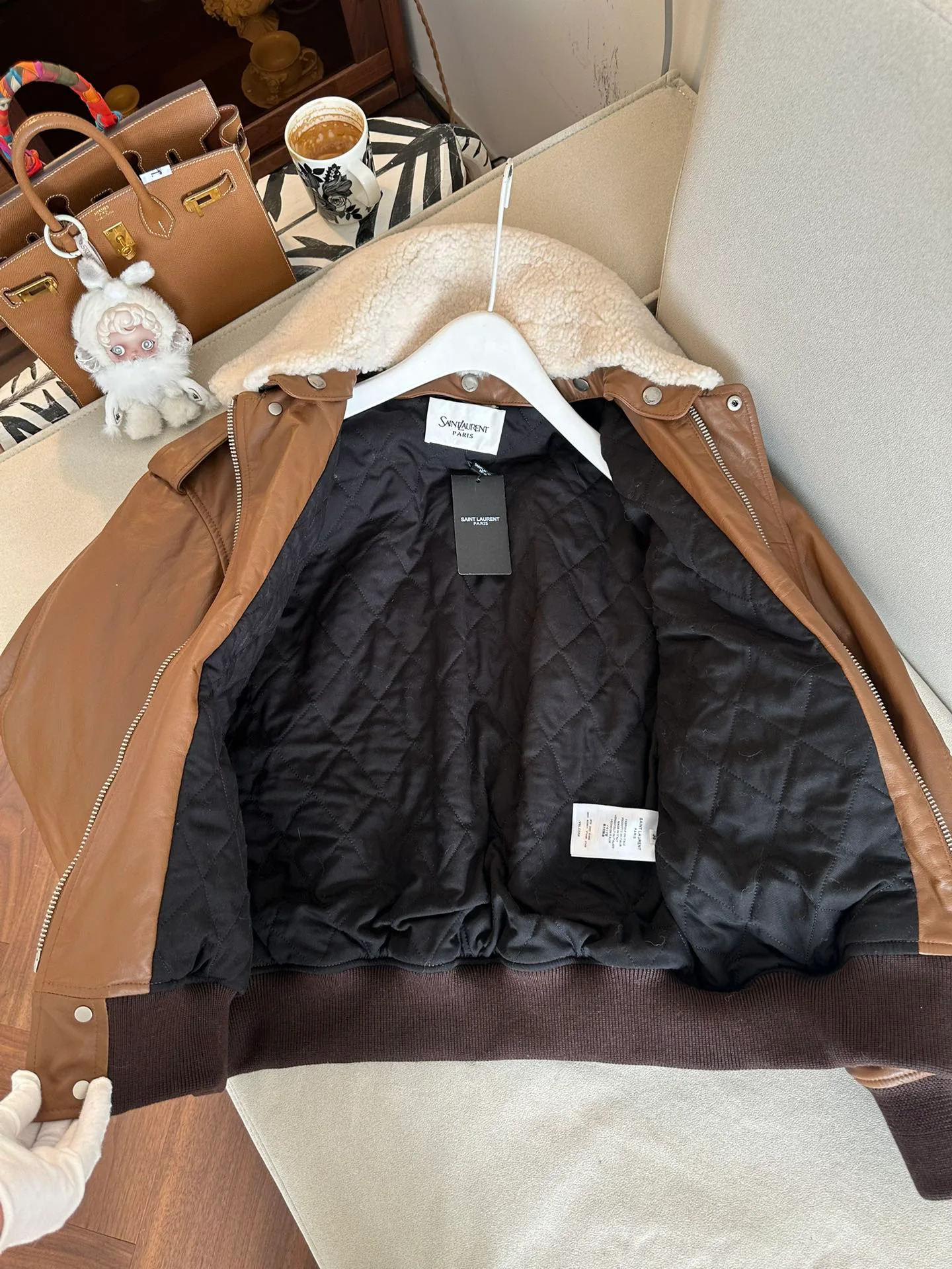 Кожаные Куртки И Дублёнки Женские Saint Laurent 1504928