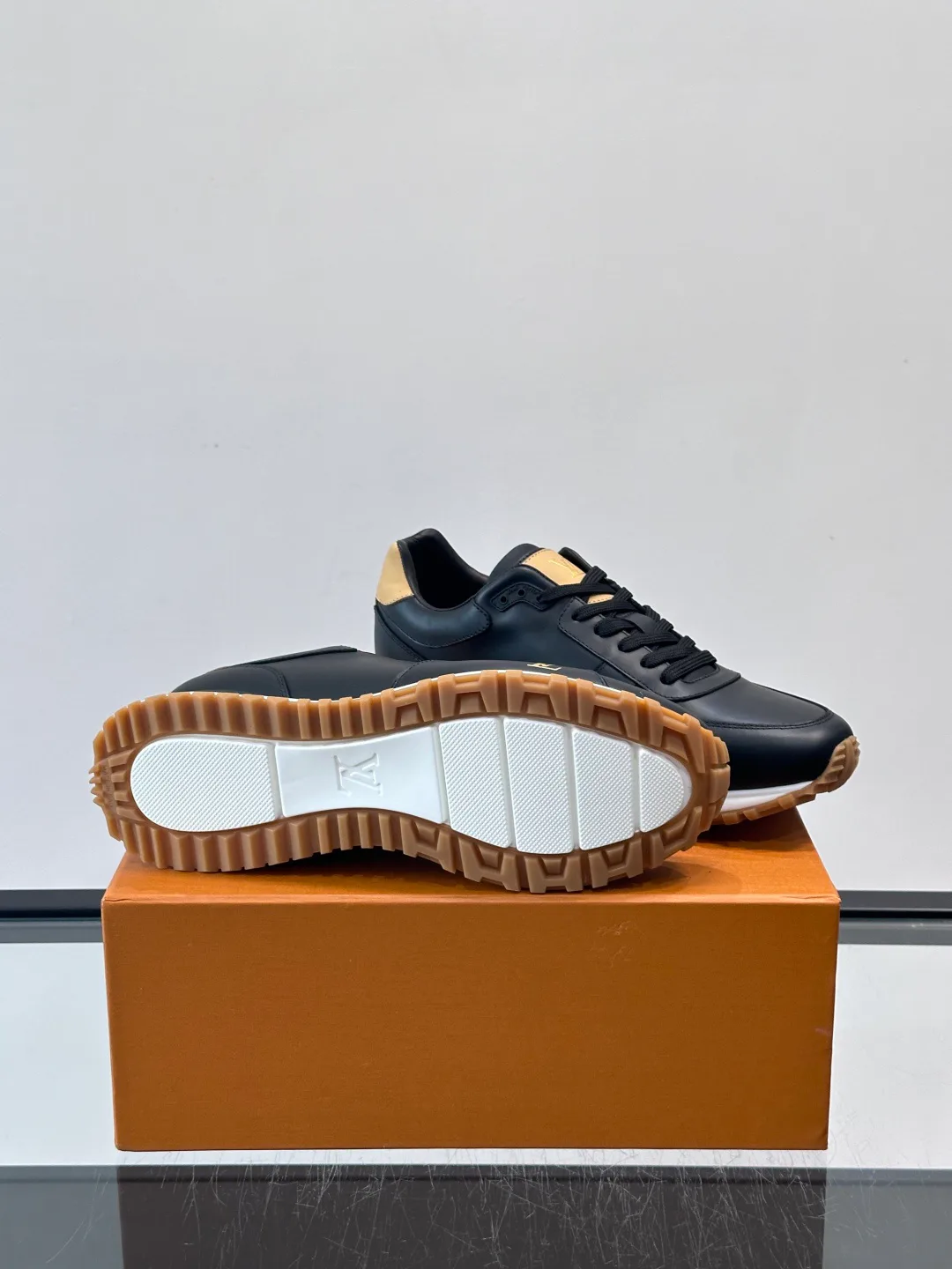 Кроссовки Мужские Louis Vuitton 916296