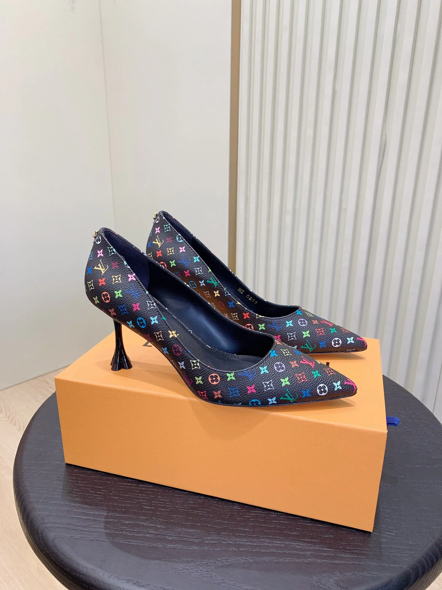 Туфли Женские Louis Vuitton 1834456