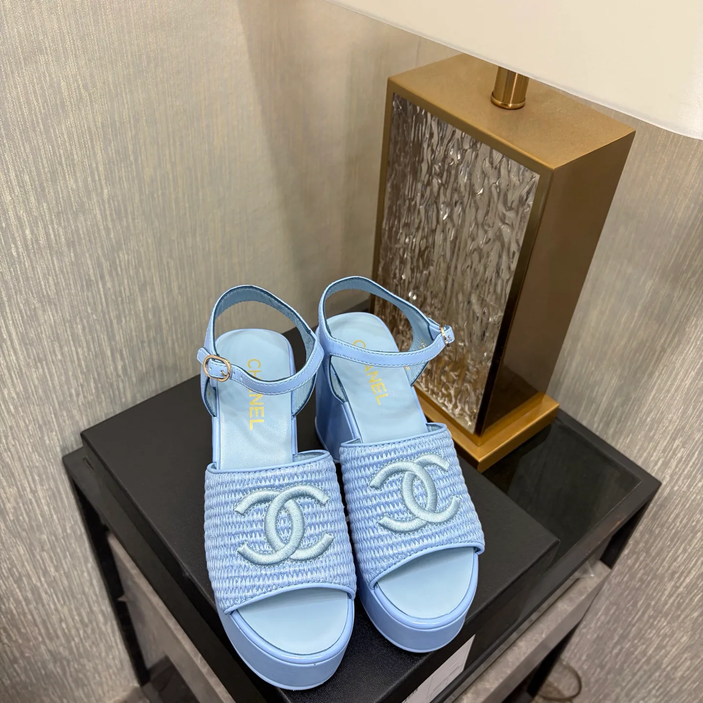 Босоножки Женские Chanel 11627884