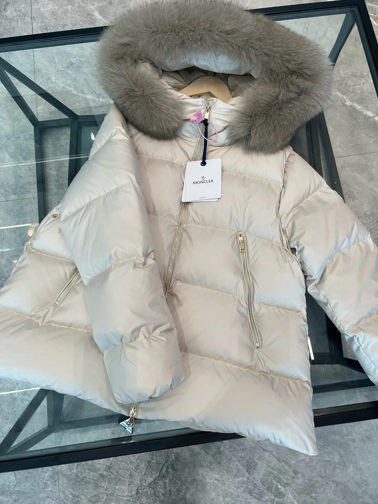 Куртки И Пуховики Женские Moncler 236549