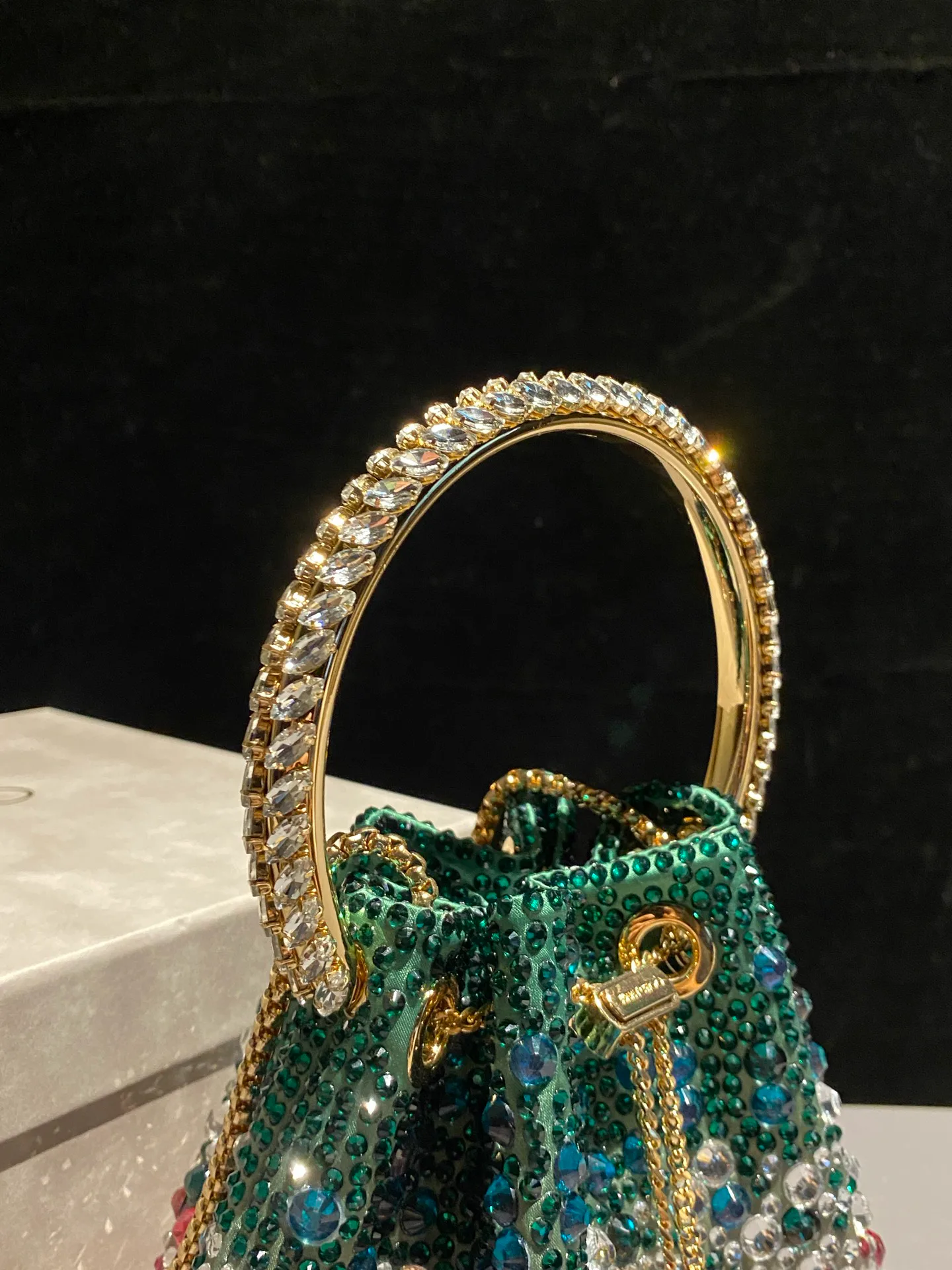 Классические Сумки Женские Jimmy Choo 16994084
