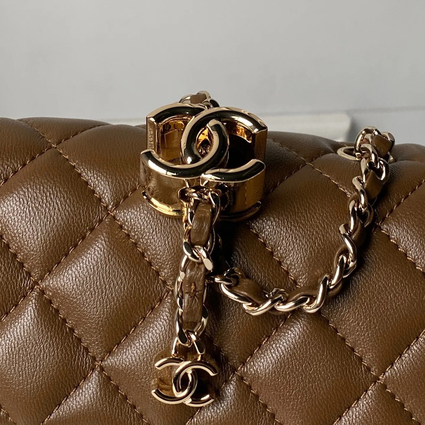 Классические Сумки Женские Chanel 13435223
