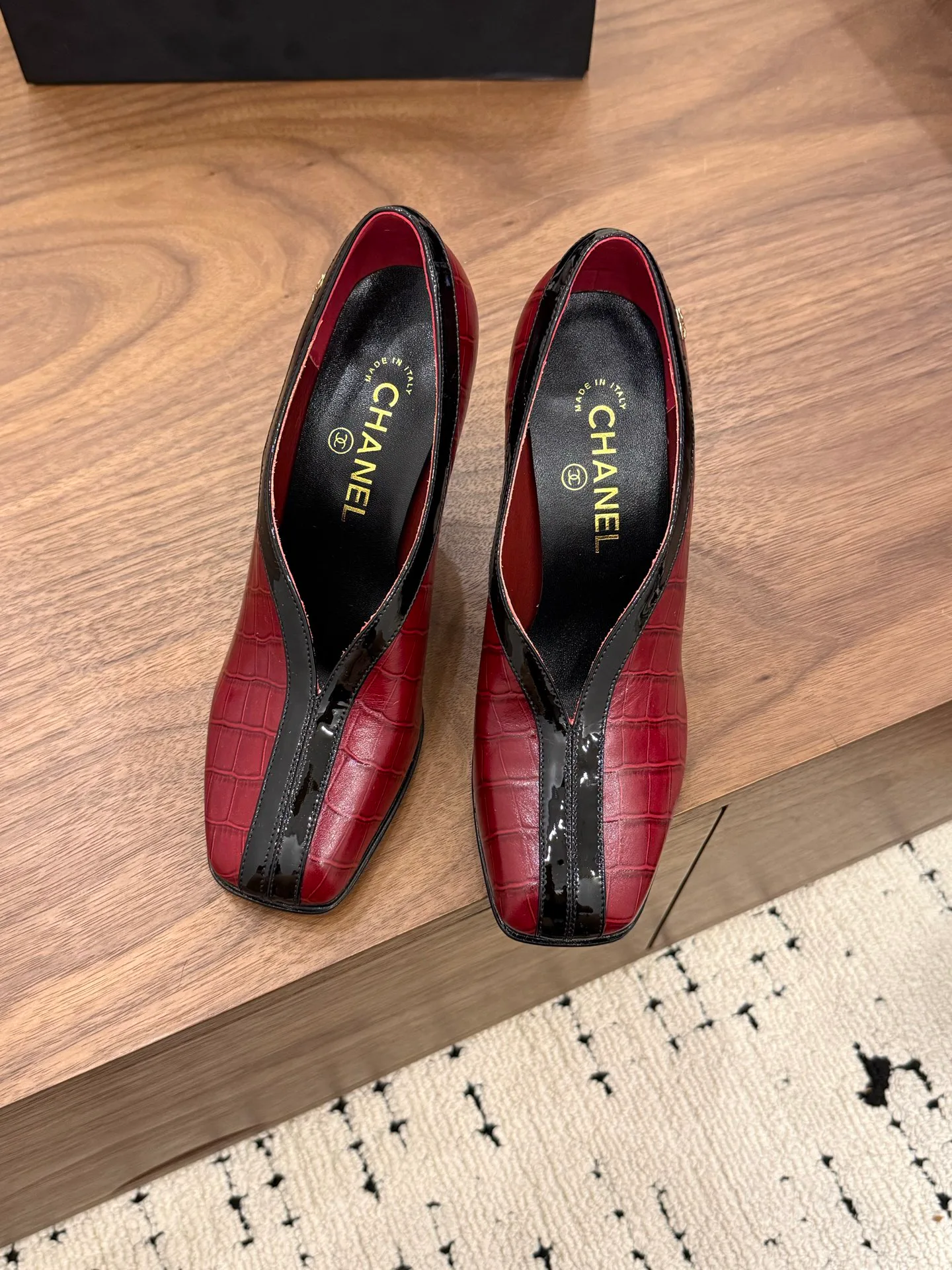 Туфли Женские Chanel 18034489