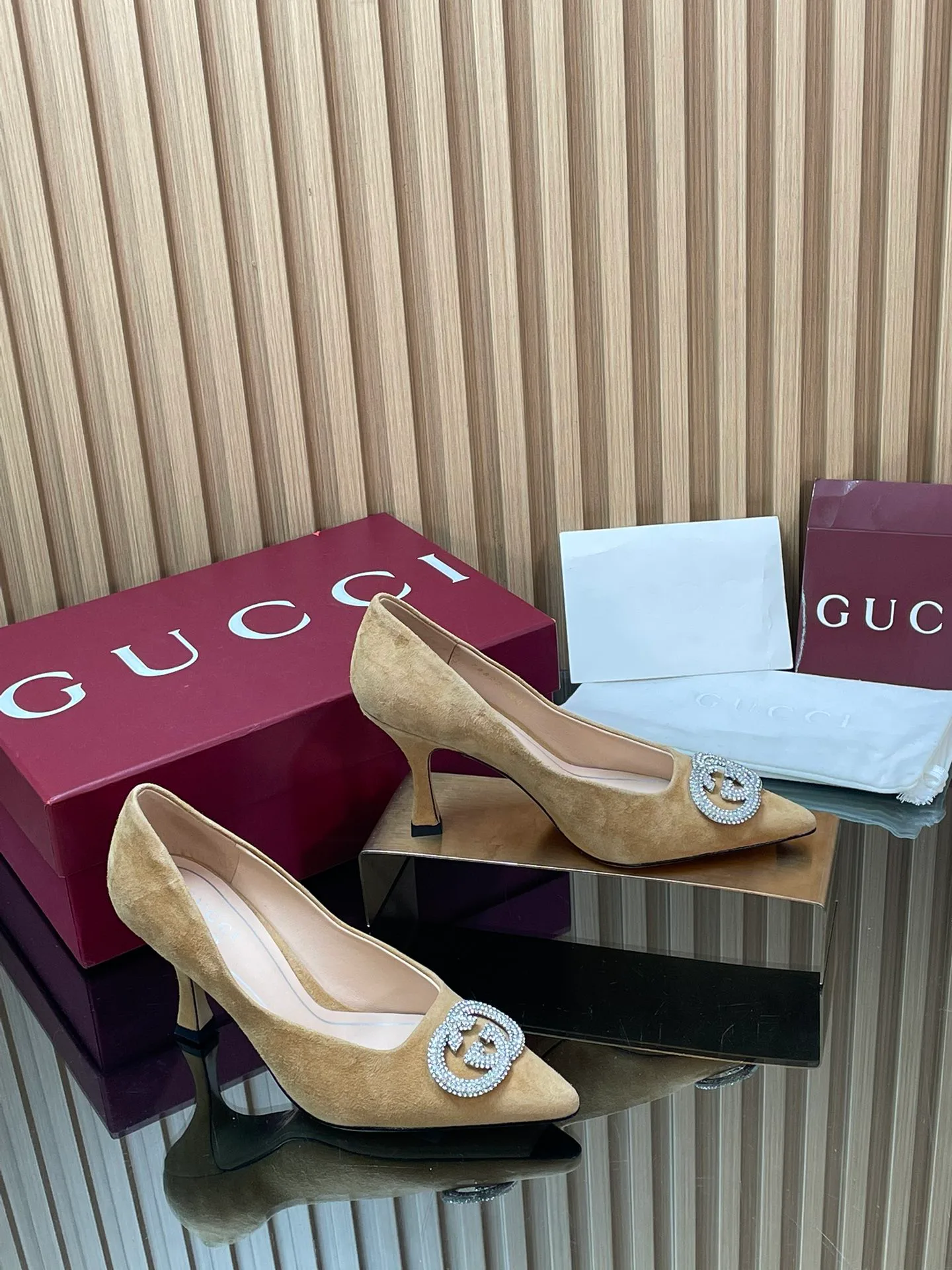 Туфли Женские Gucci 769976
